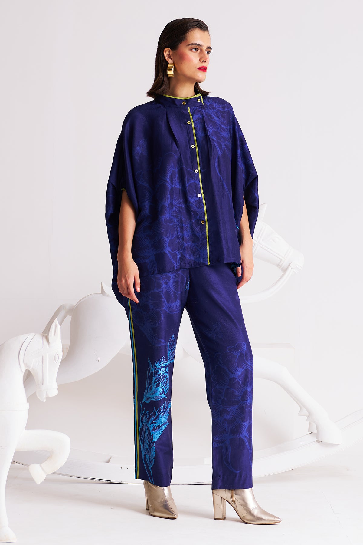 Band collar shirt