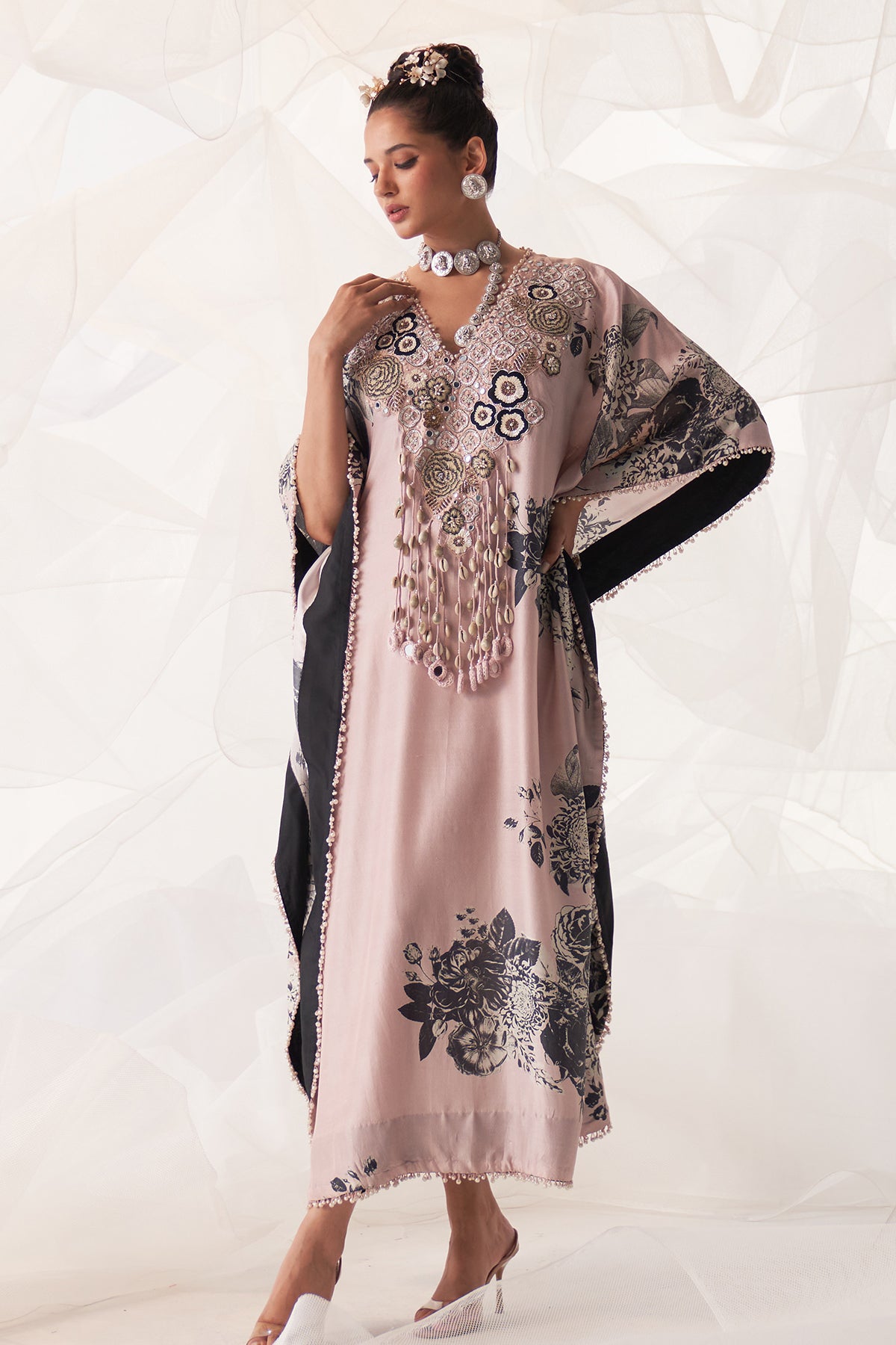 V NECK KAFTAN