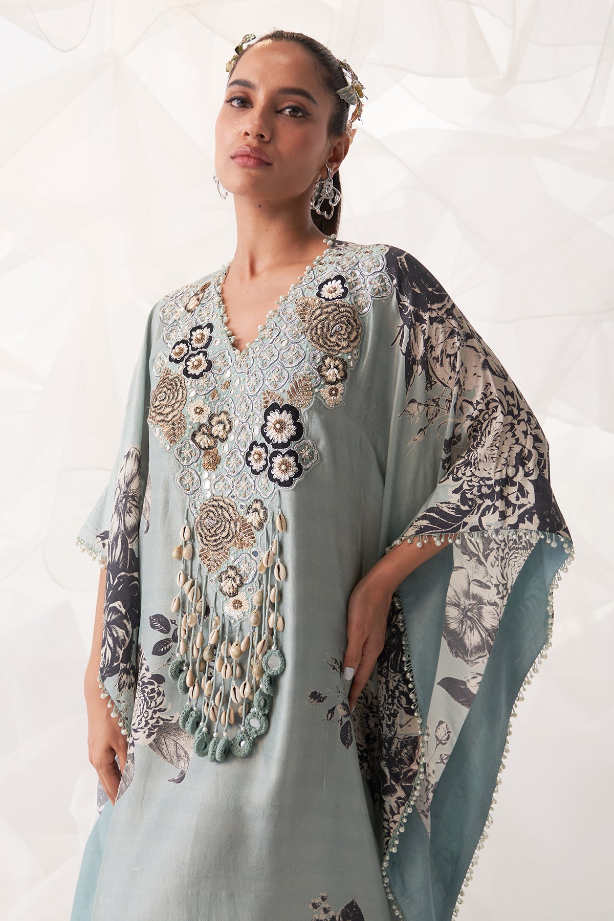 V NECK KAFTAN