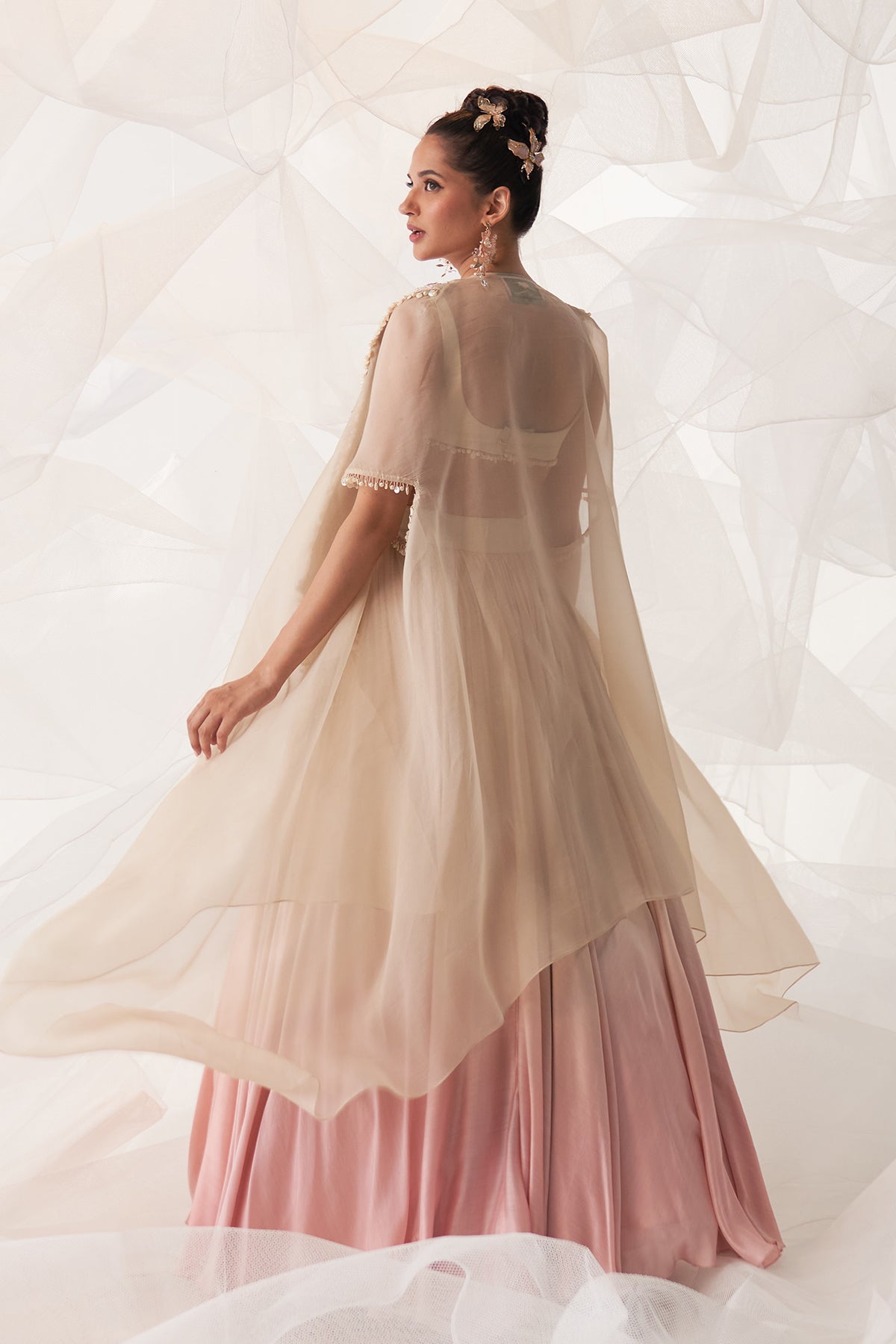 CAPE LEHENGA SET