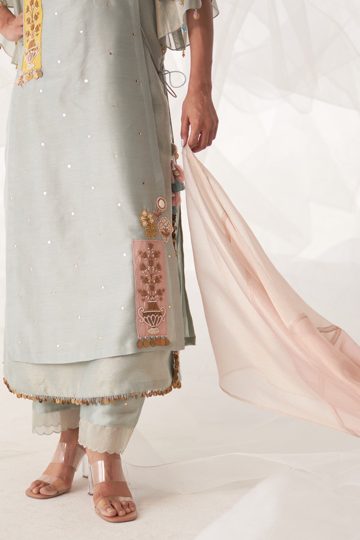 DORI KURTA SET