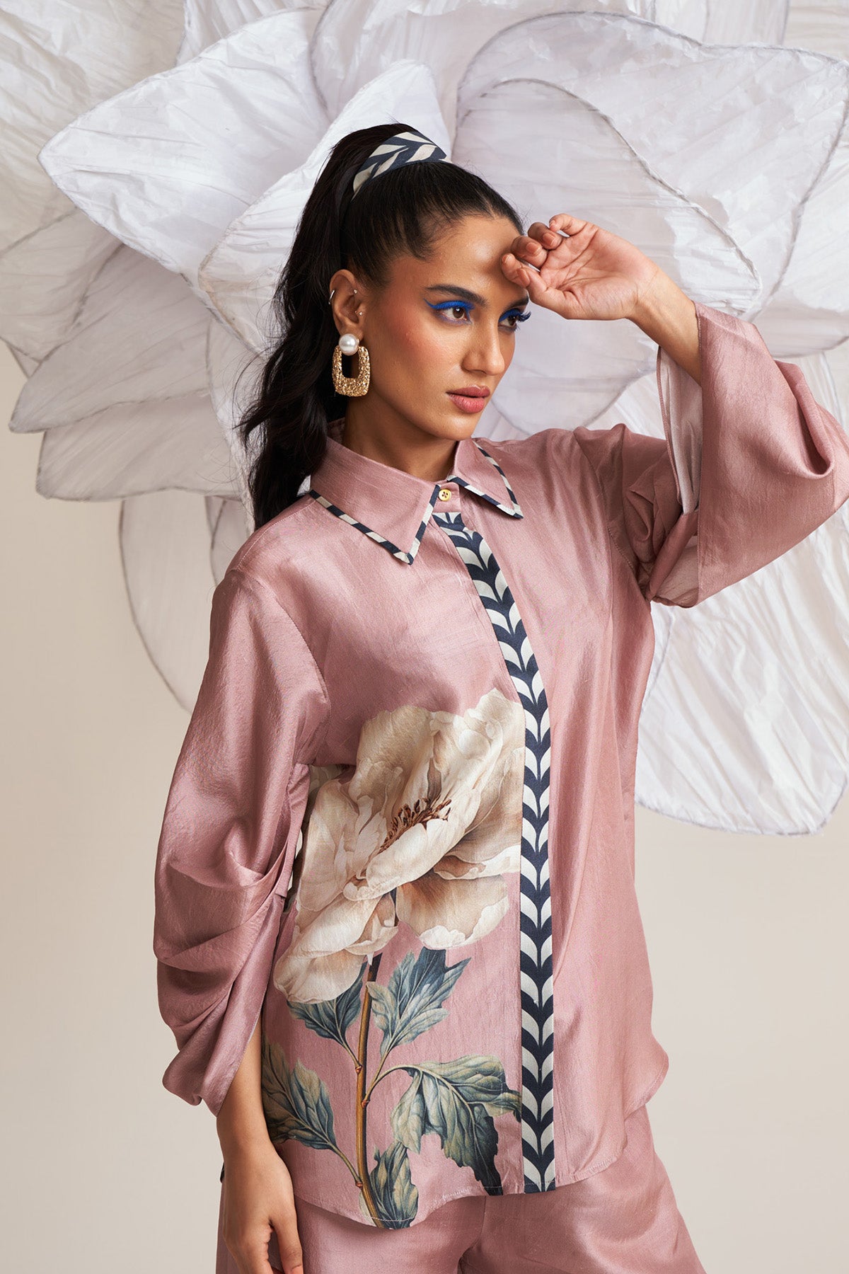 Shirt with sleeve details