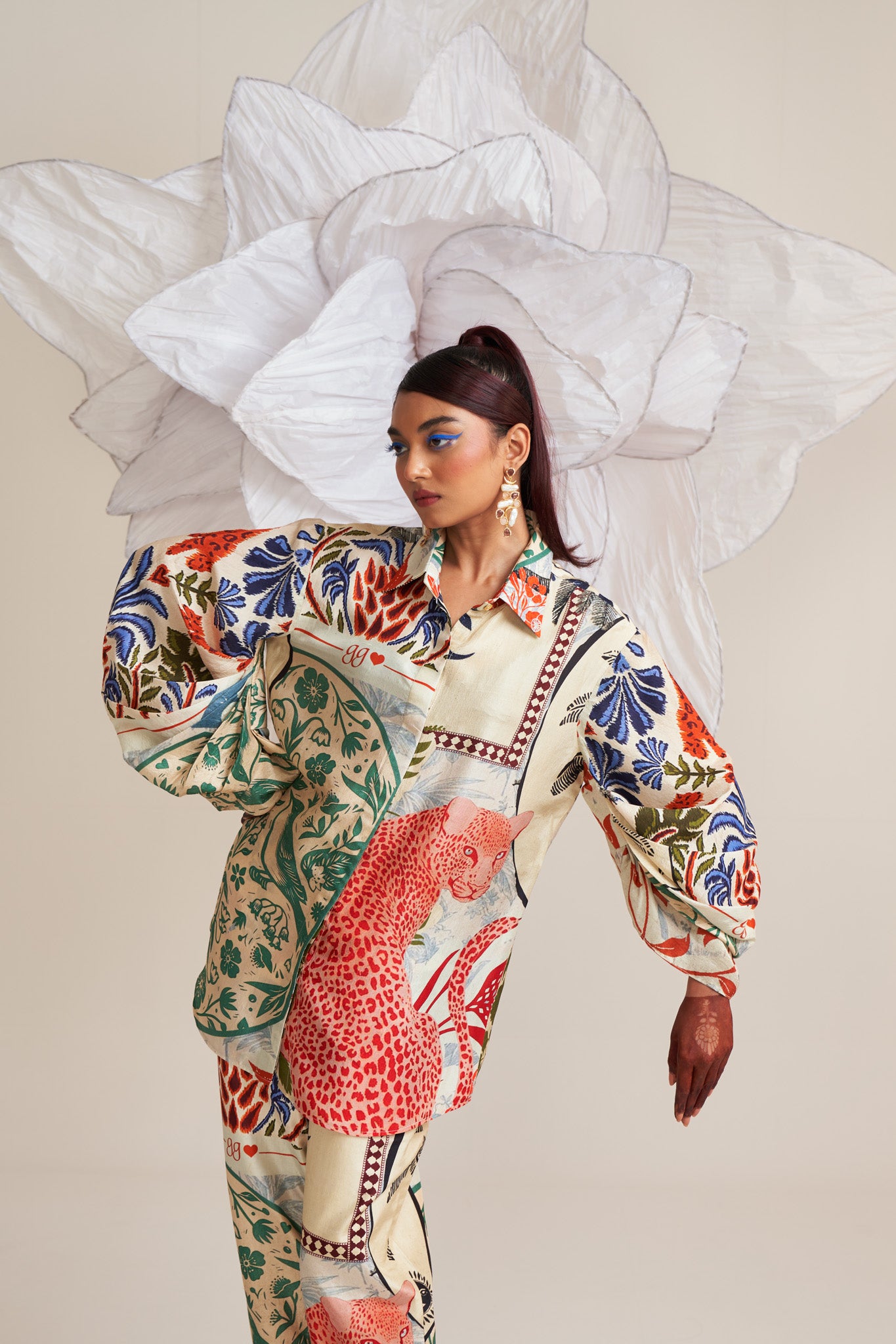 Shirt with sleeve details