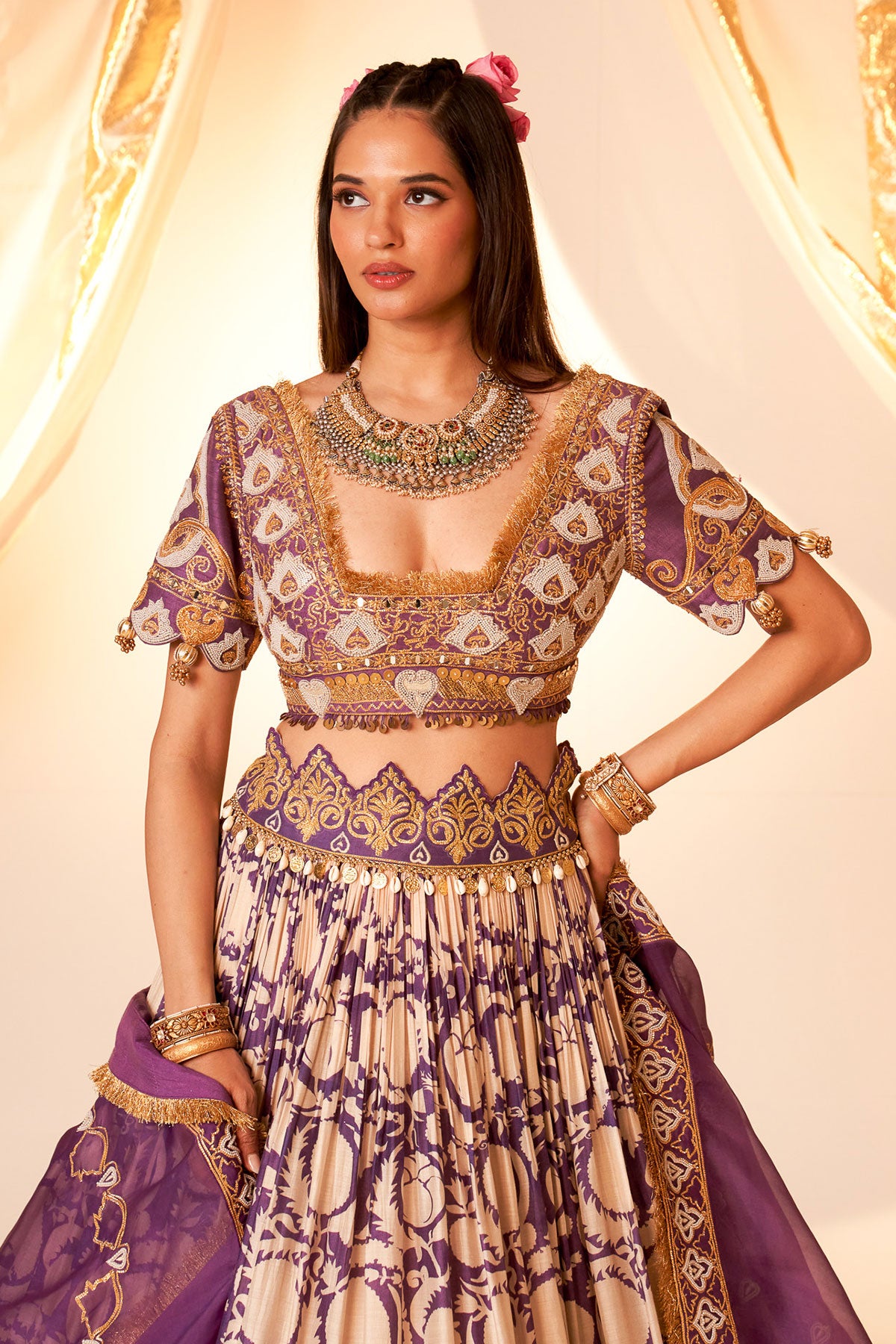 Border lehenga