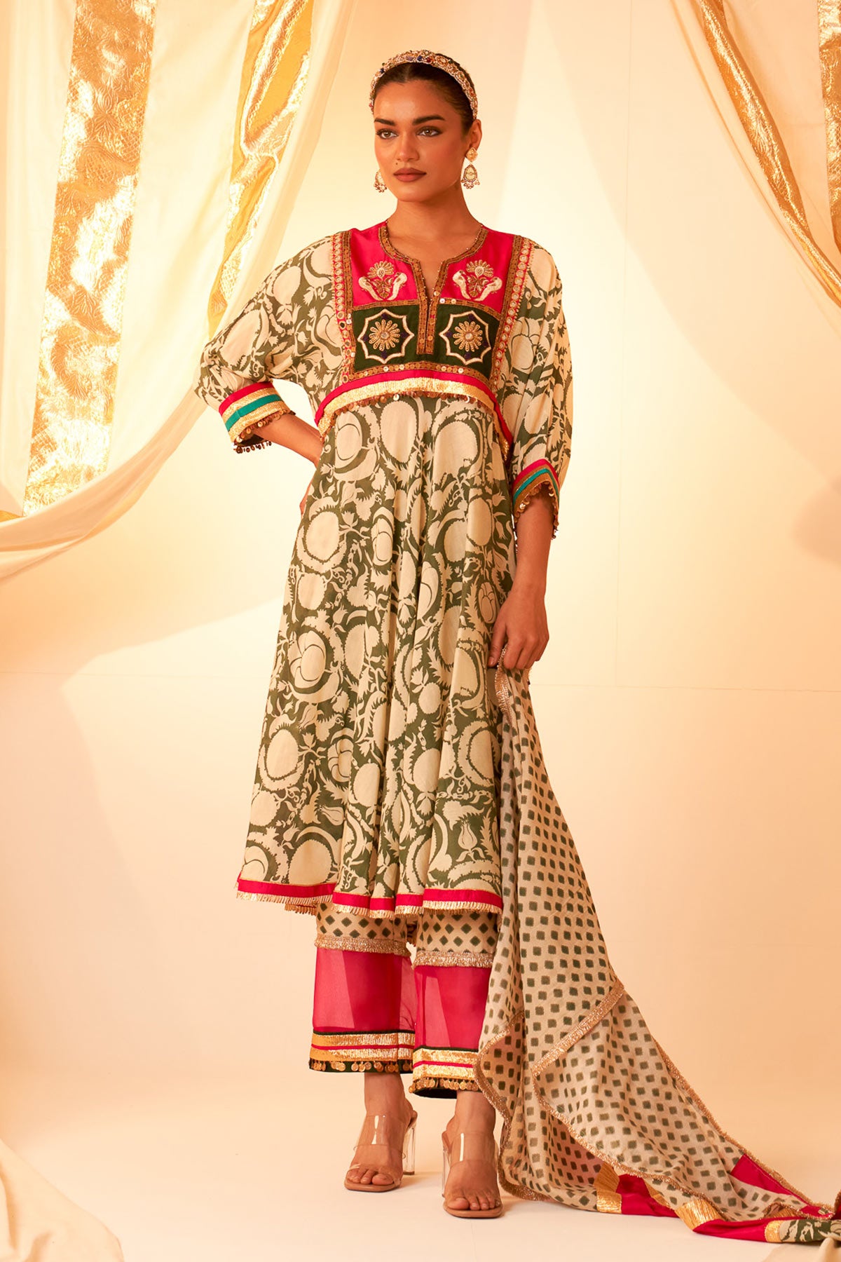 Circle York Kurta Set