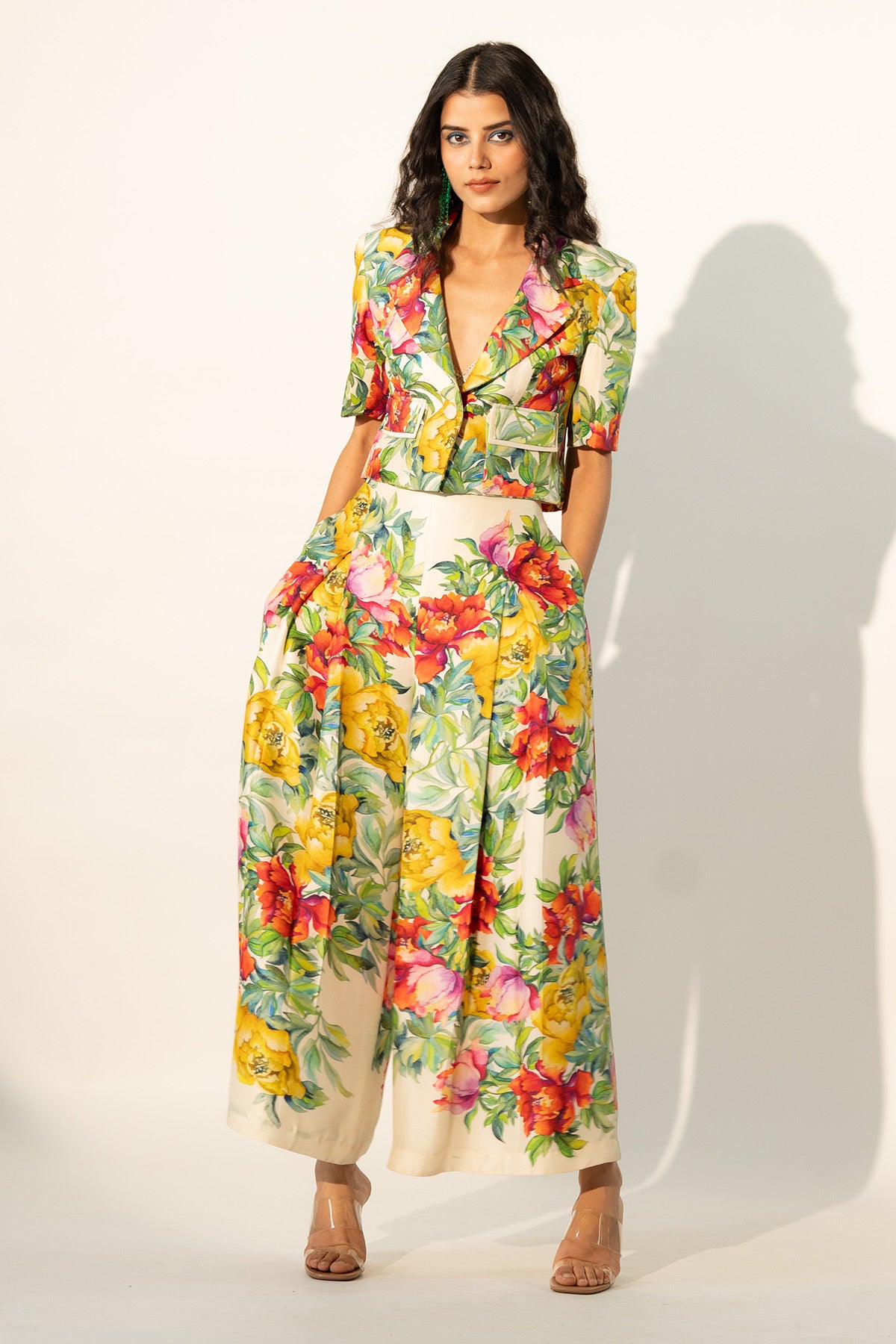 FRONT PLEATED PANTS