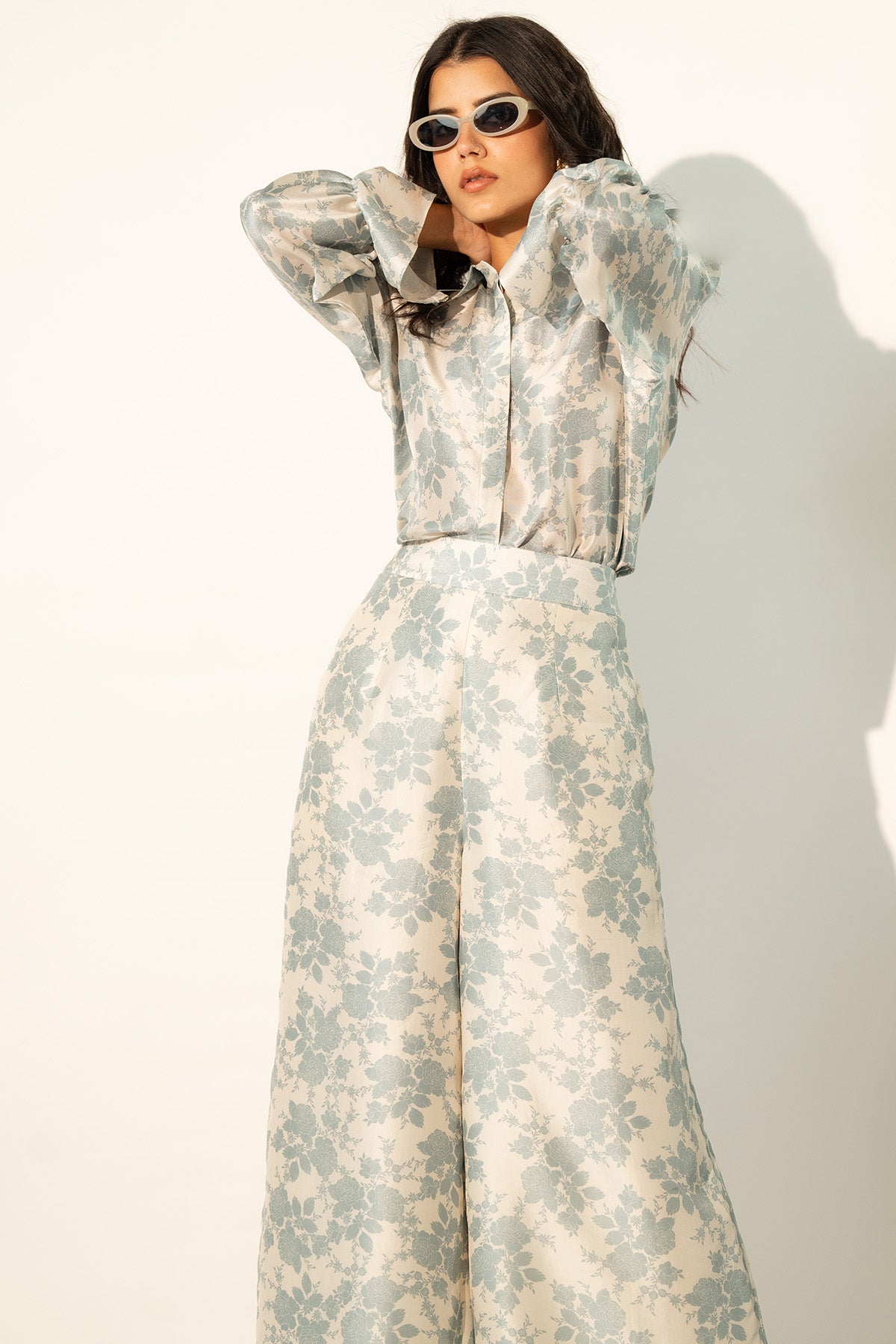 PUFF SLEEVES SHIRT