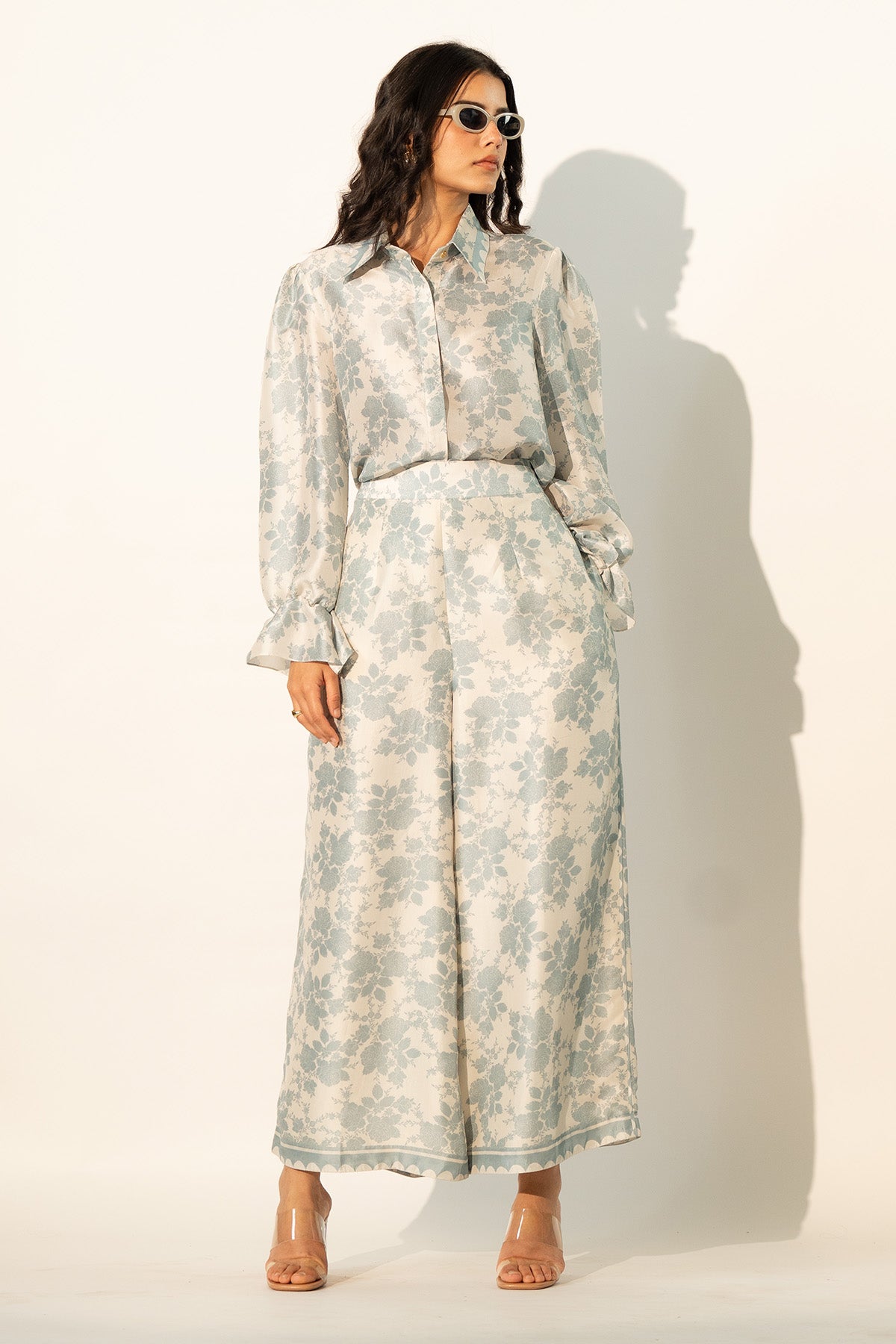 PUFF SLEEVES SHIRT