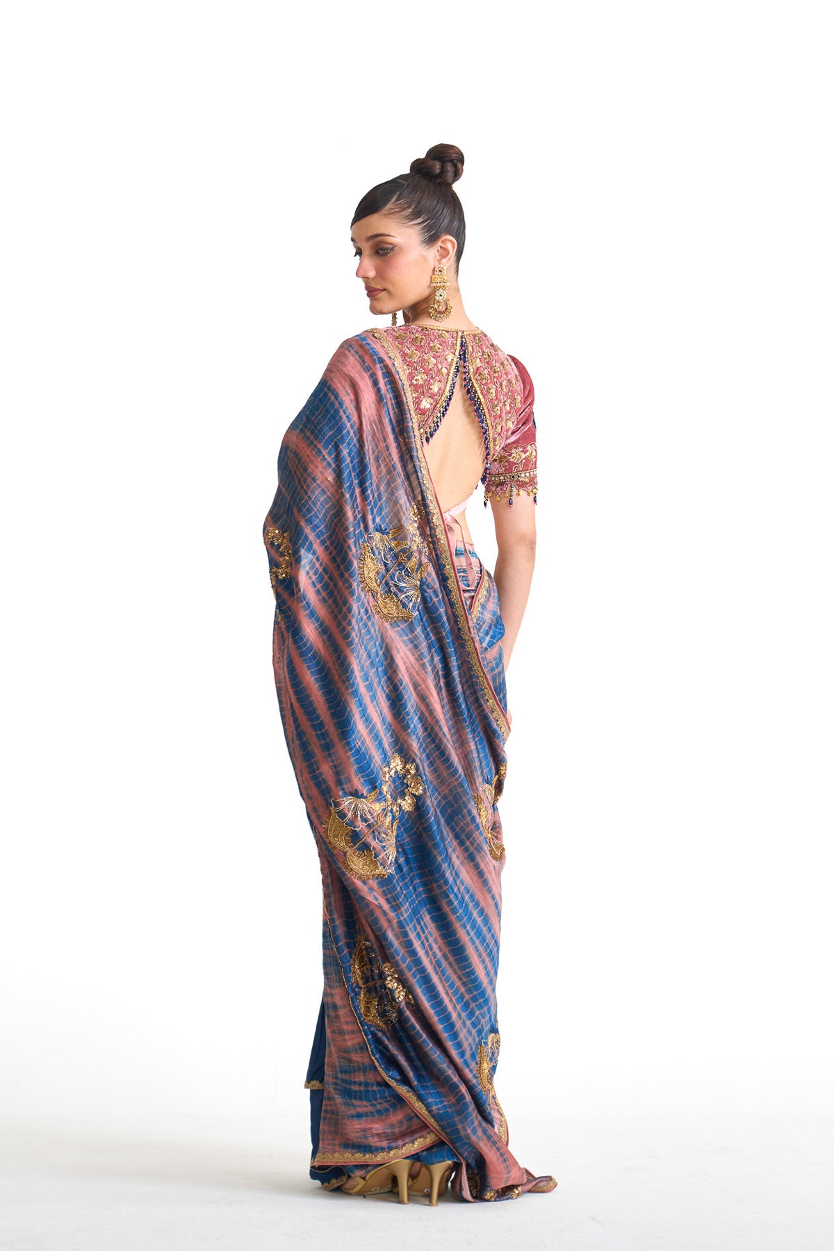 Genda phool Open saree set