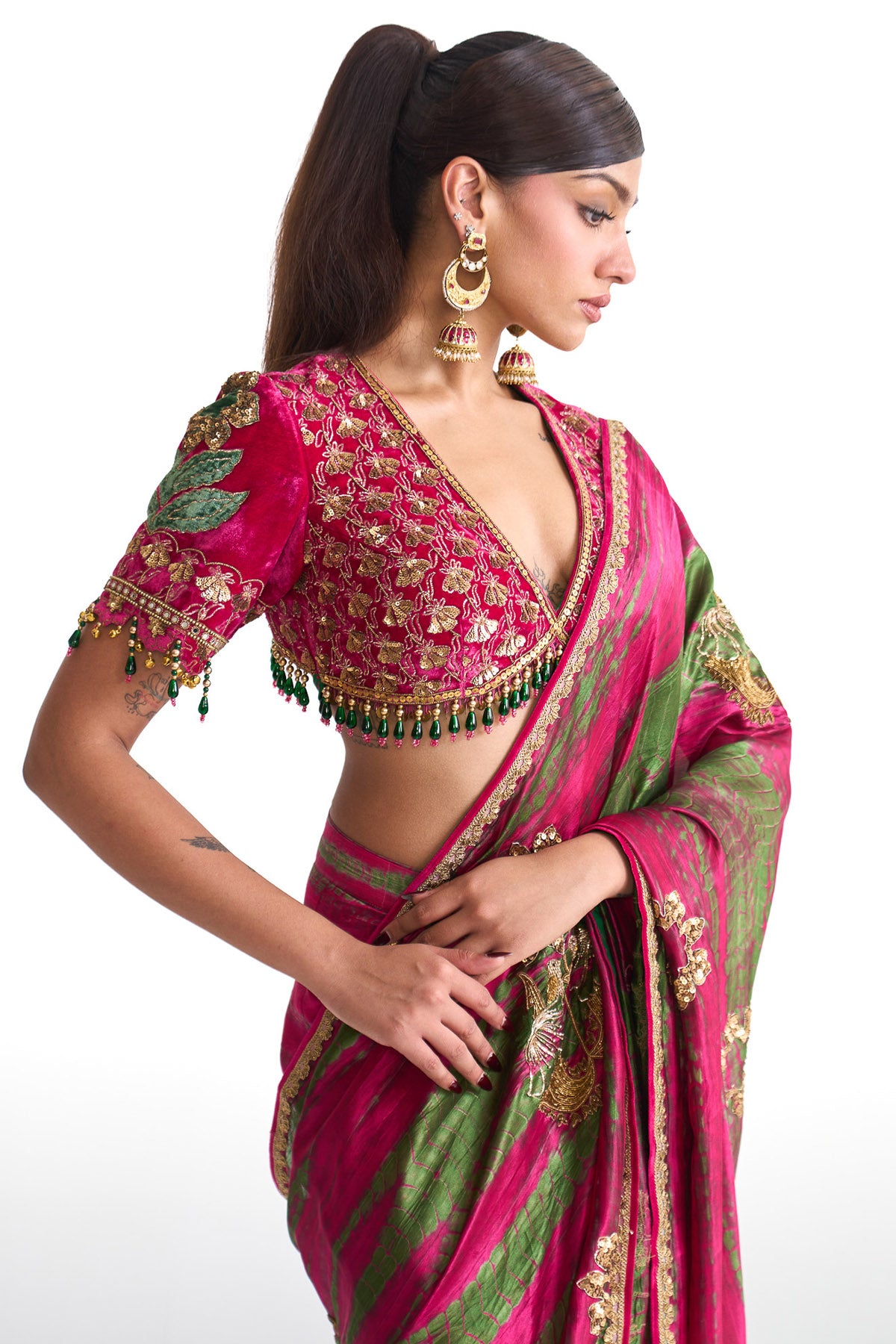 Genda phool Open saree set