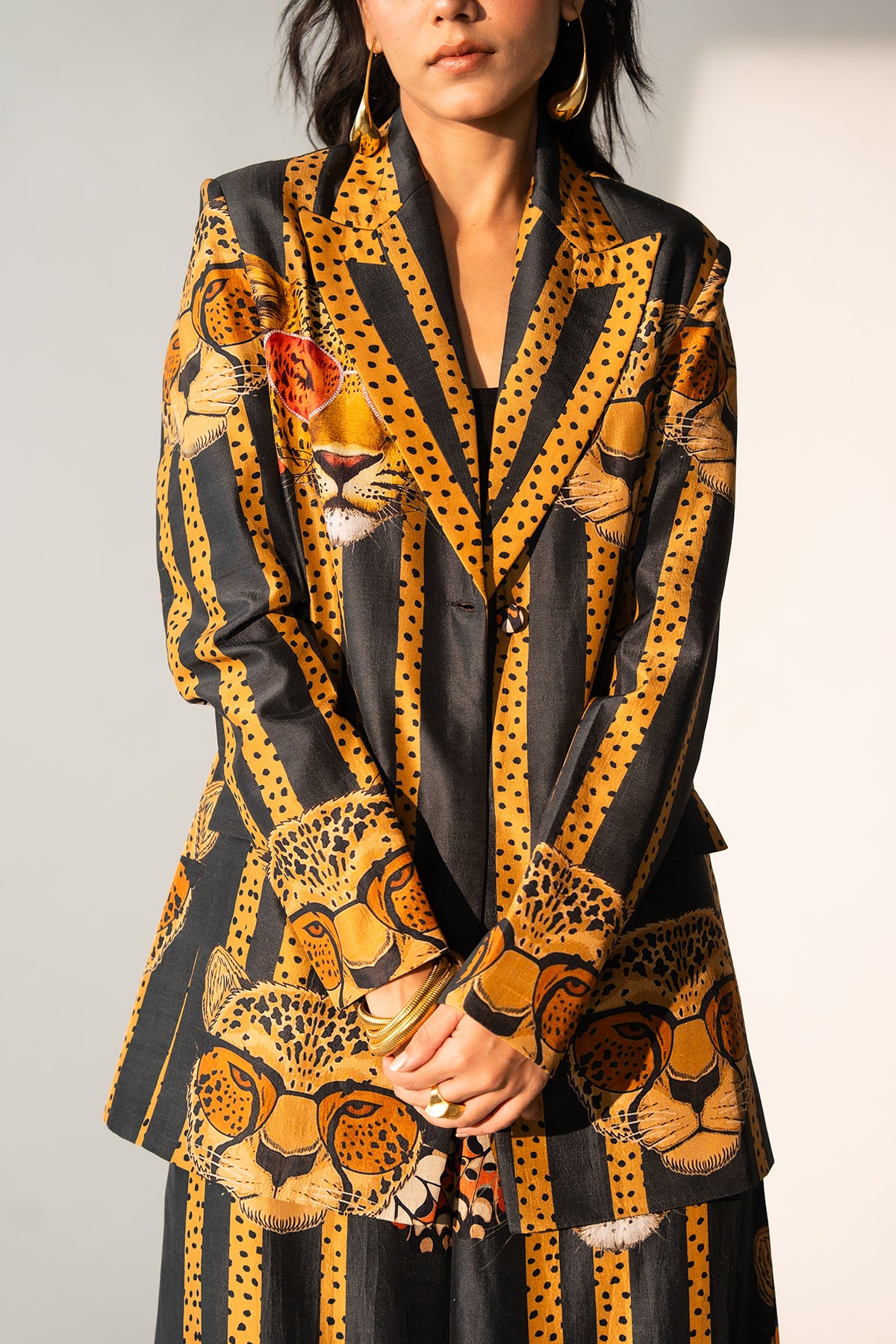 LONG BLAZER