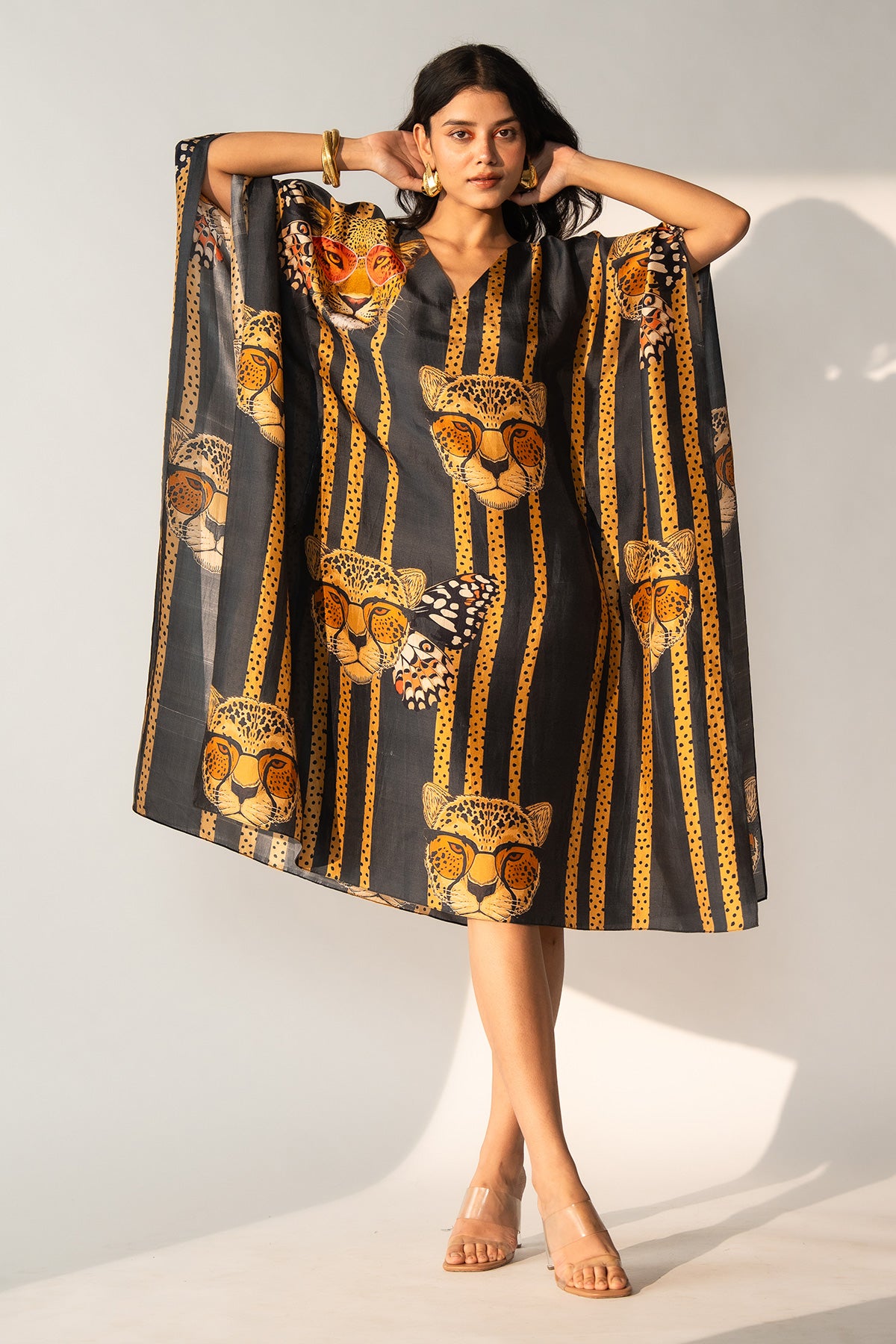 V NECK KAFTAN