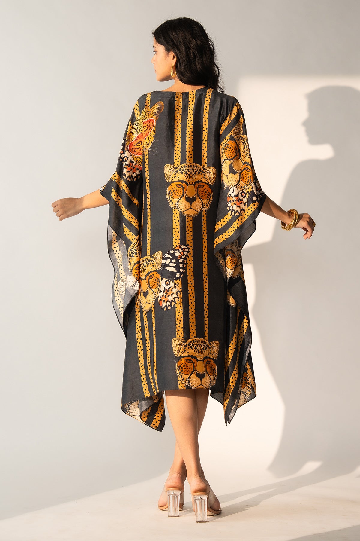 V NECK KAFTAN