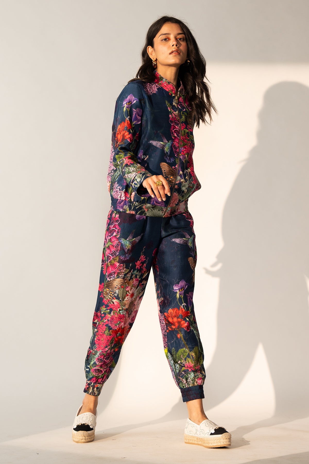 JOGGERS
