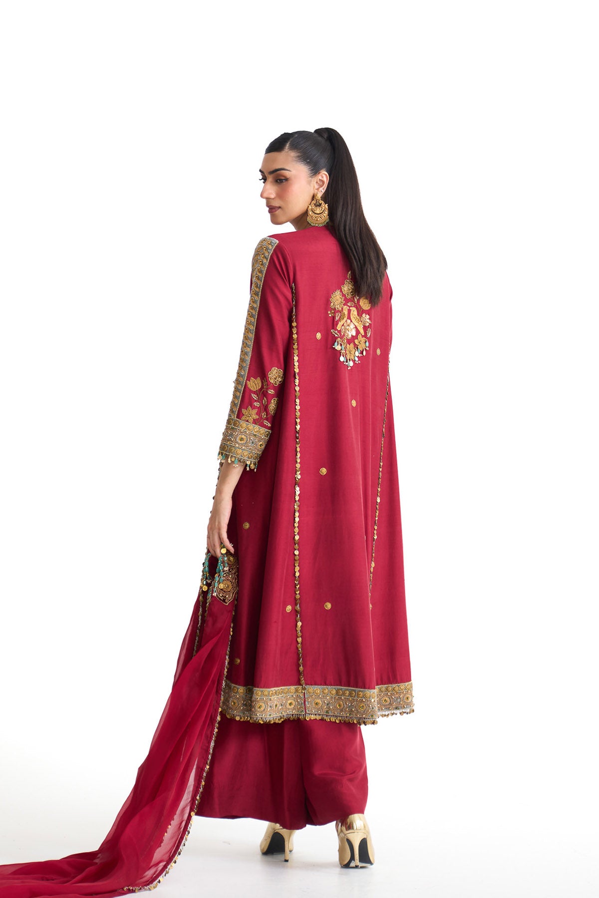 Golden story suit set