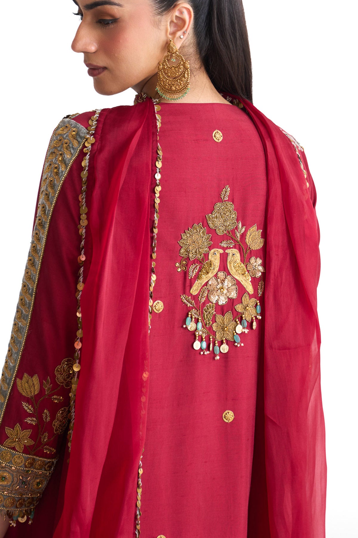 Golden story suit set