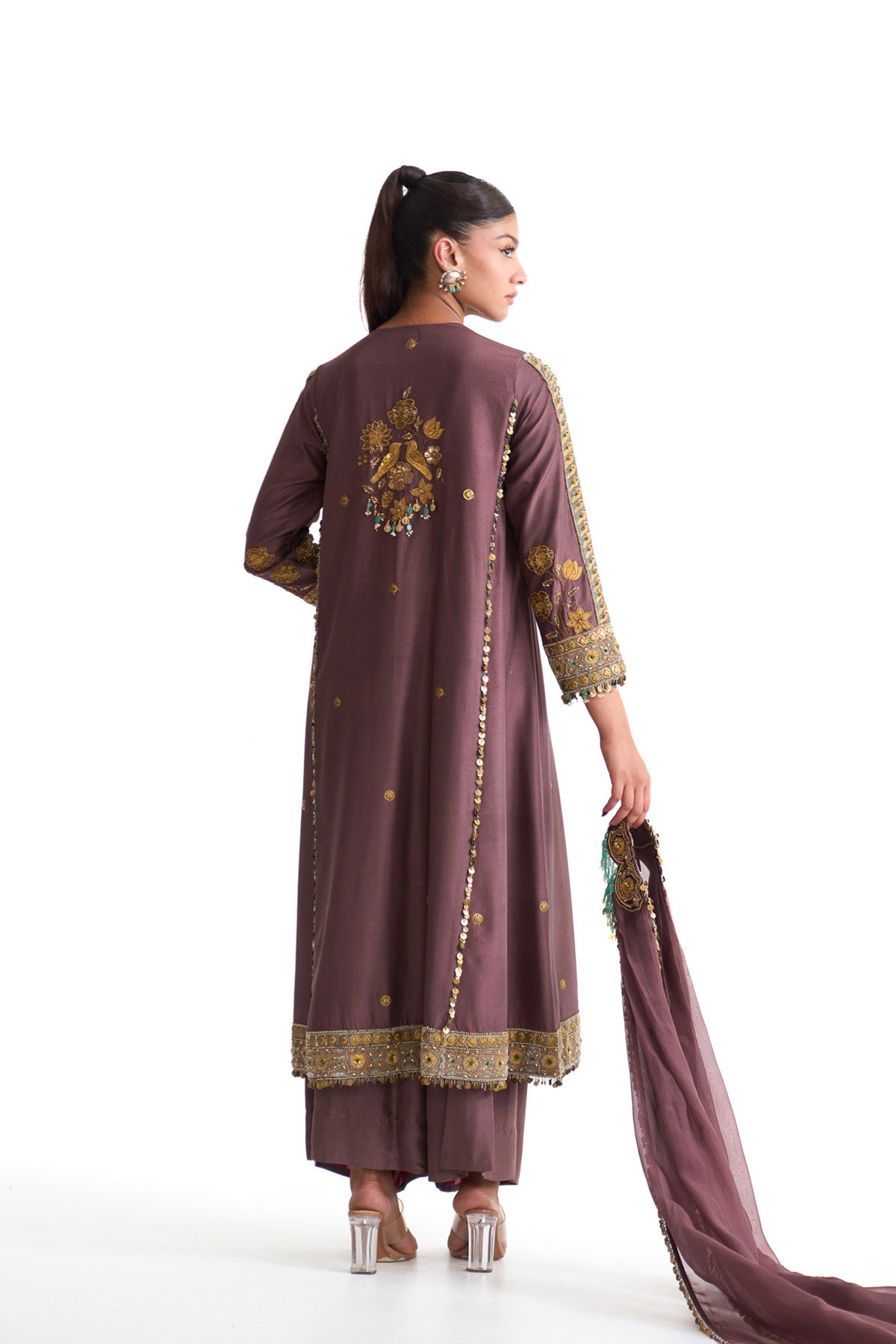 Golden story suit set