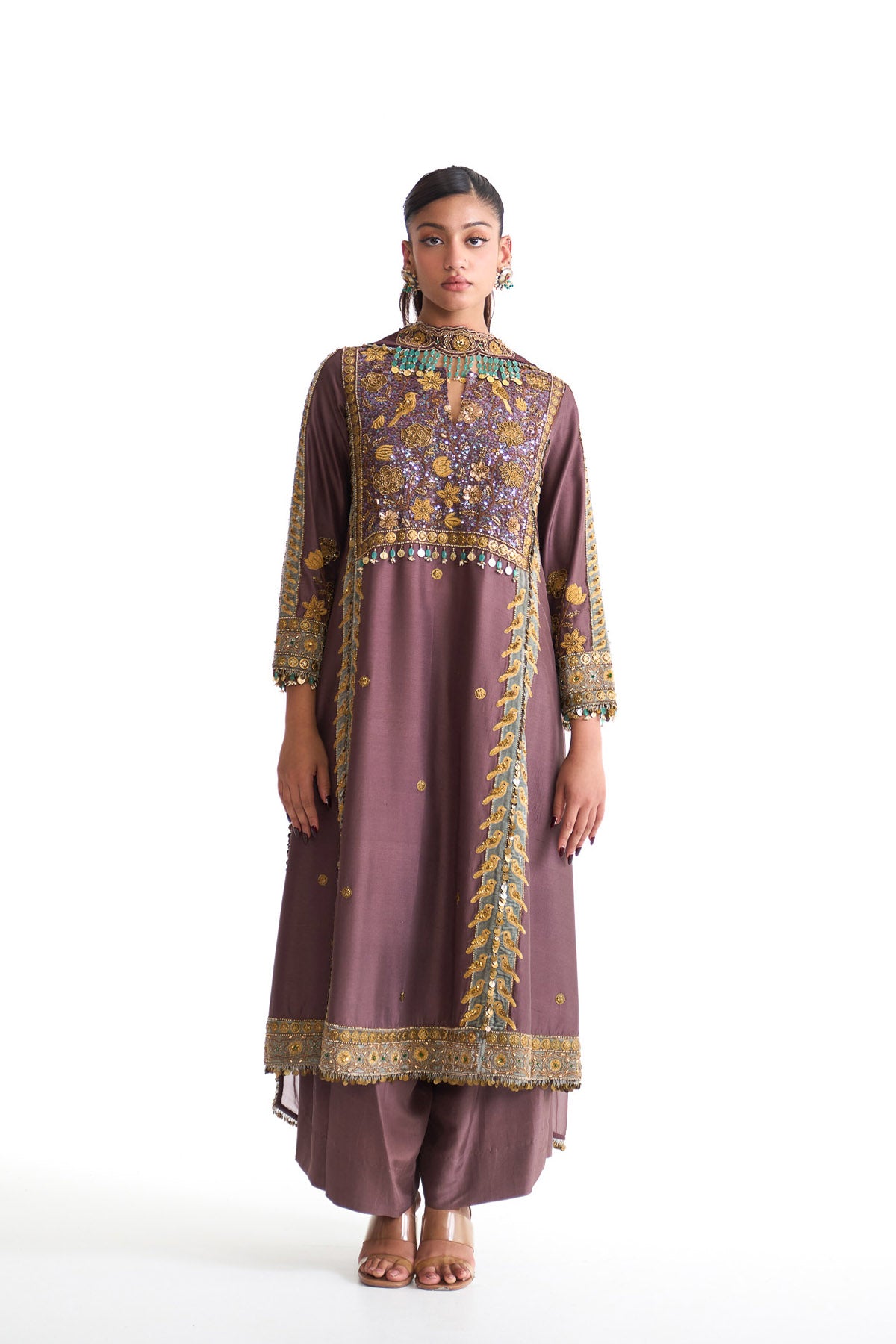 Golden story suit set