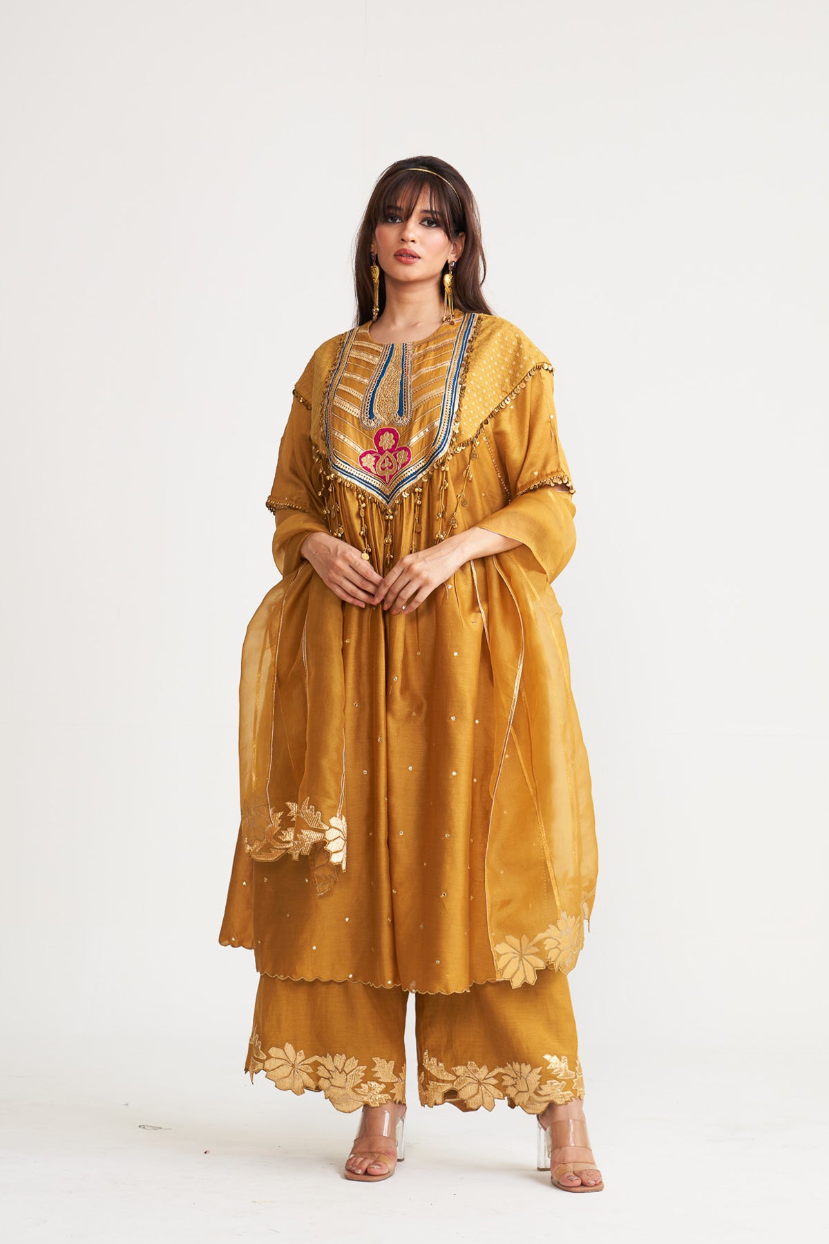 Gota line patch kurta set