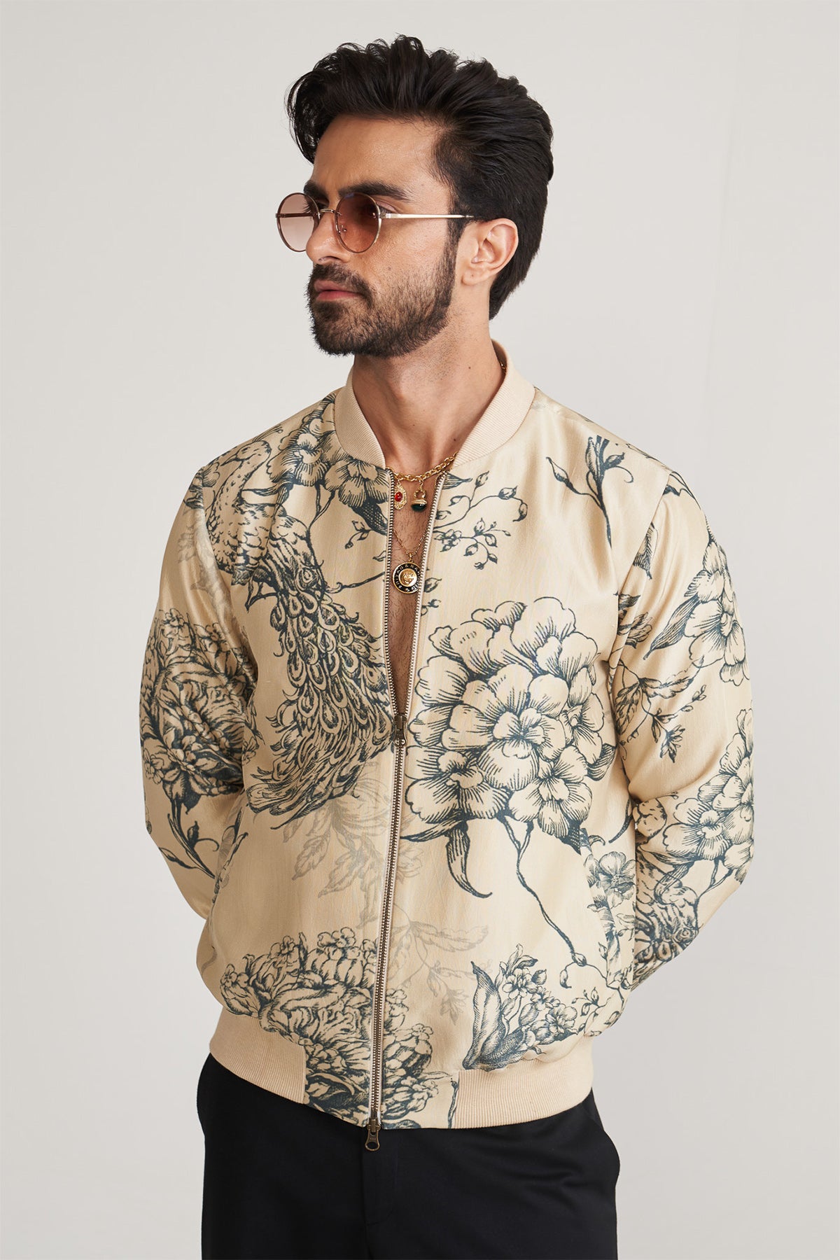 Scarlet bloom bomber