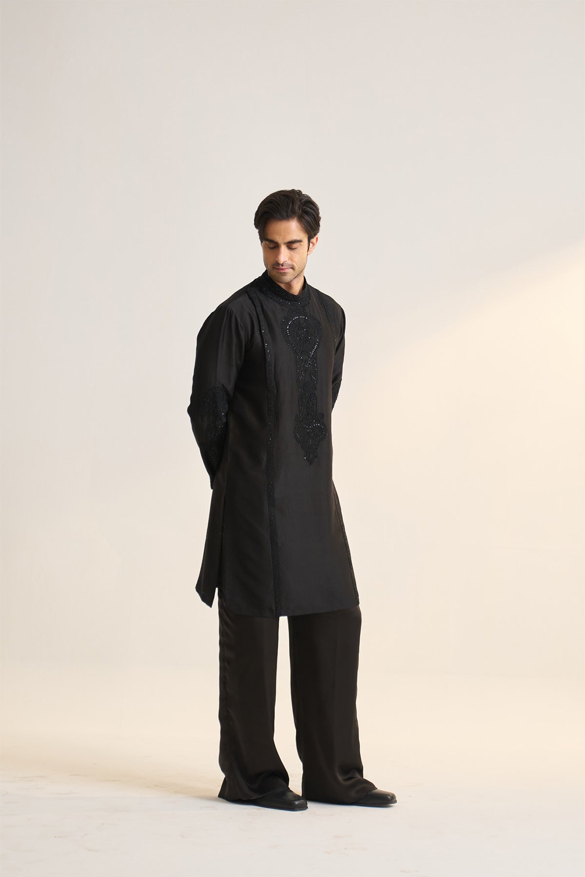 Dori embroidered long kurta