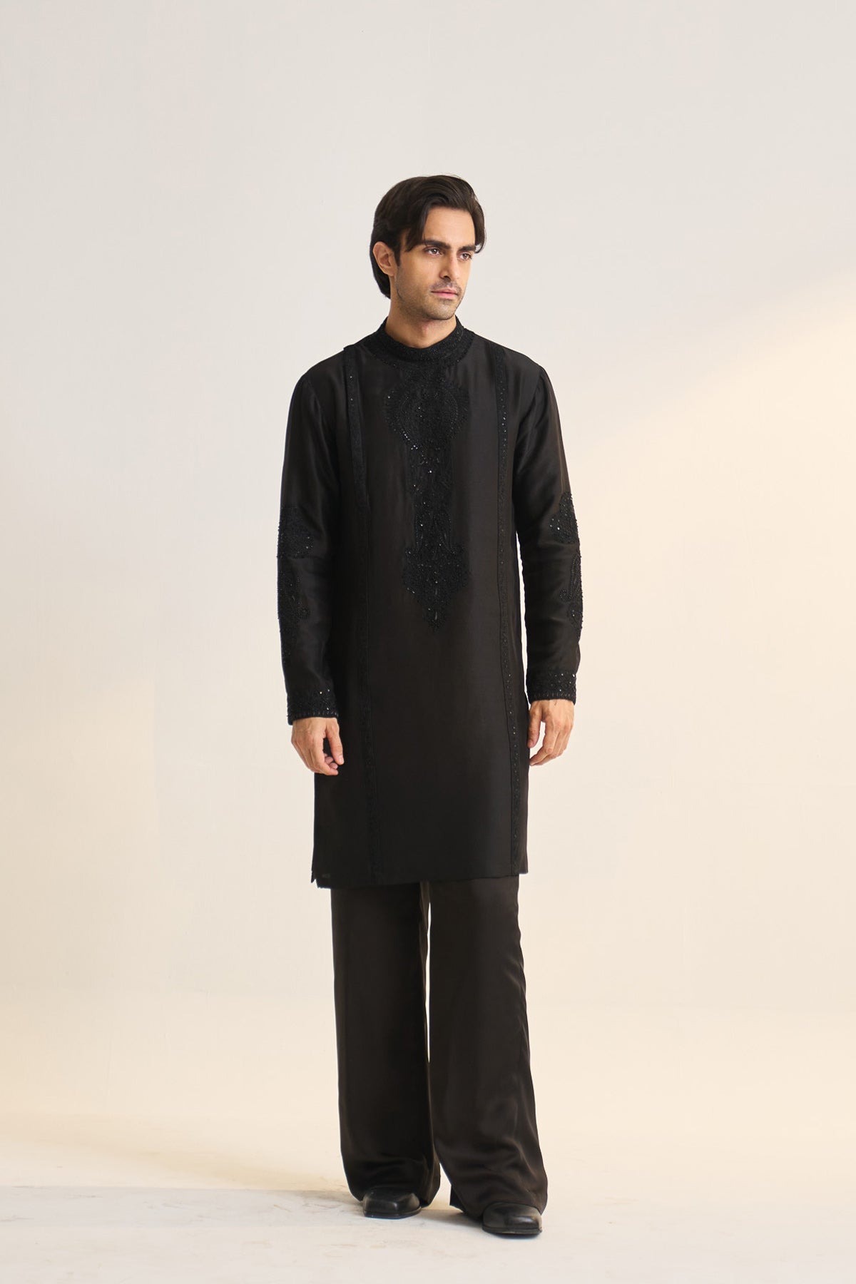 Dori embroidered long kurta