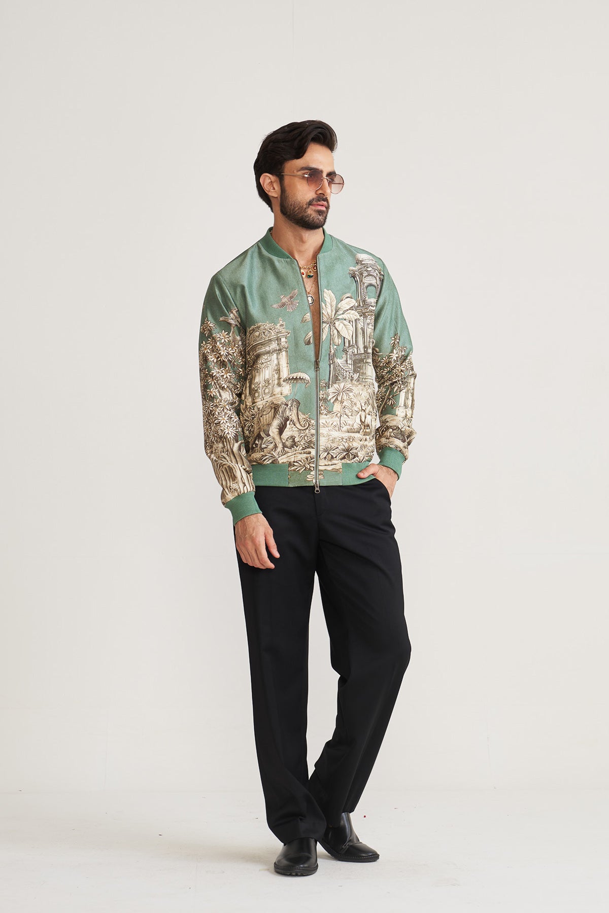 Tusk & temple bomber