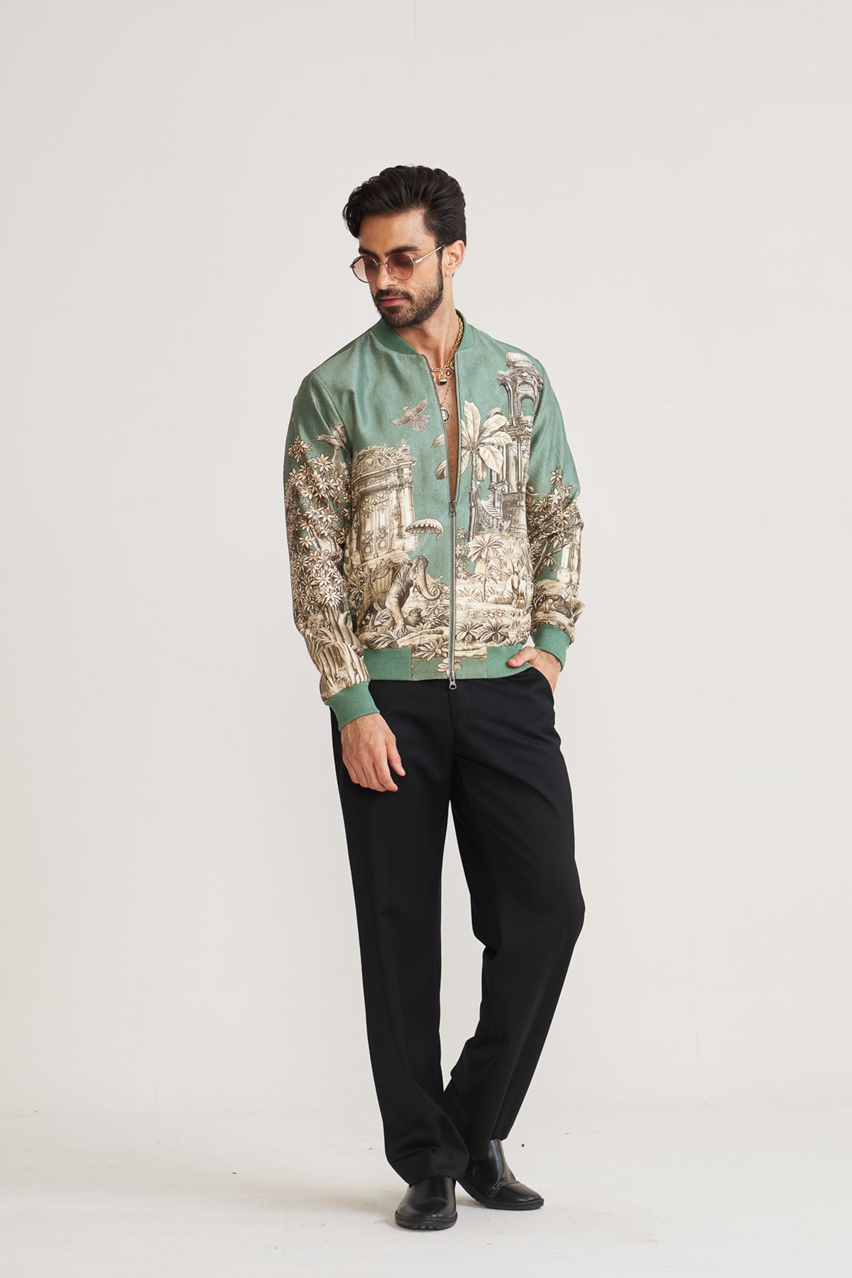 Tusk & temple bomber