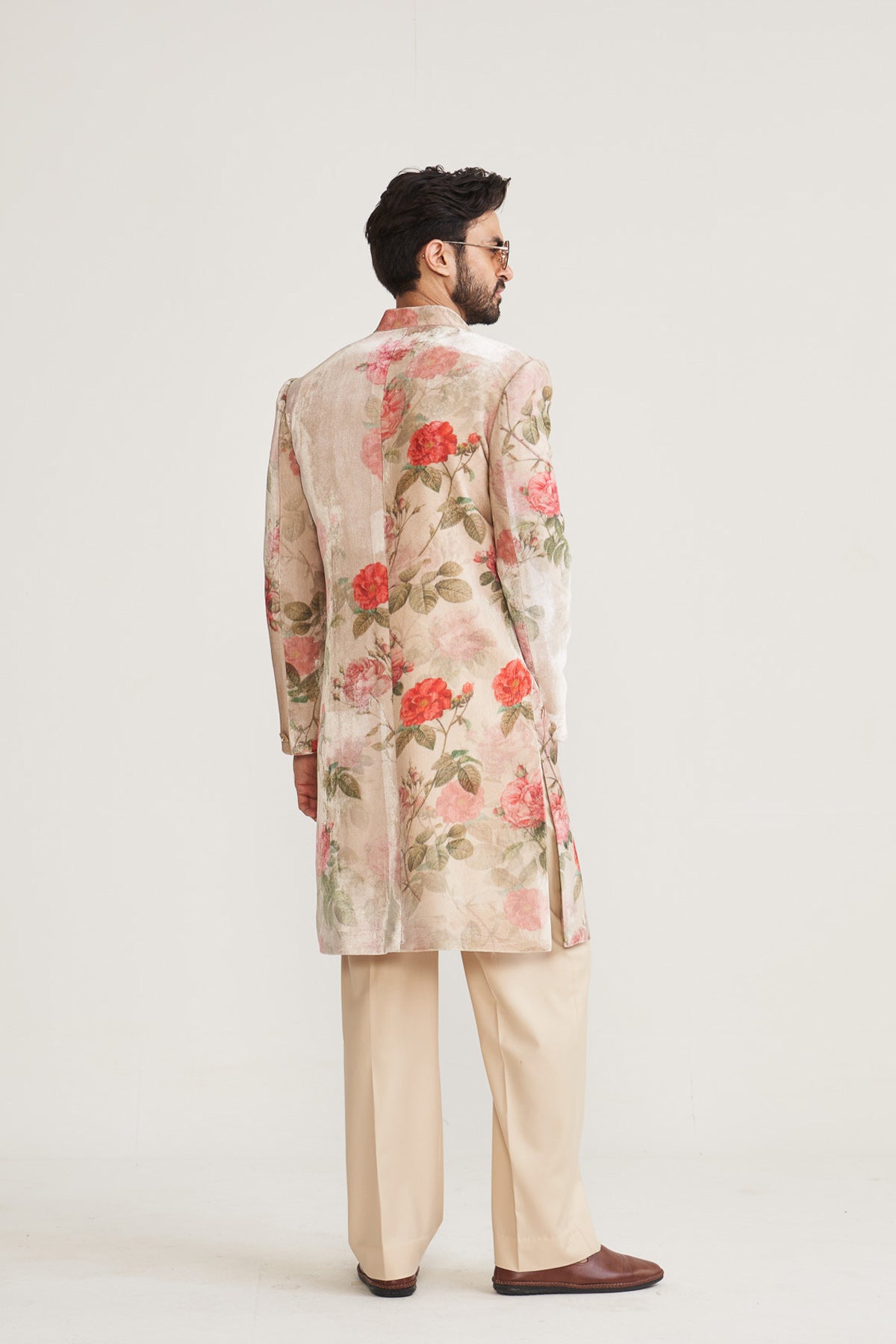 Vintage bloom ivory velvet ackhan
