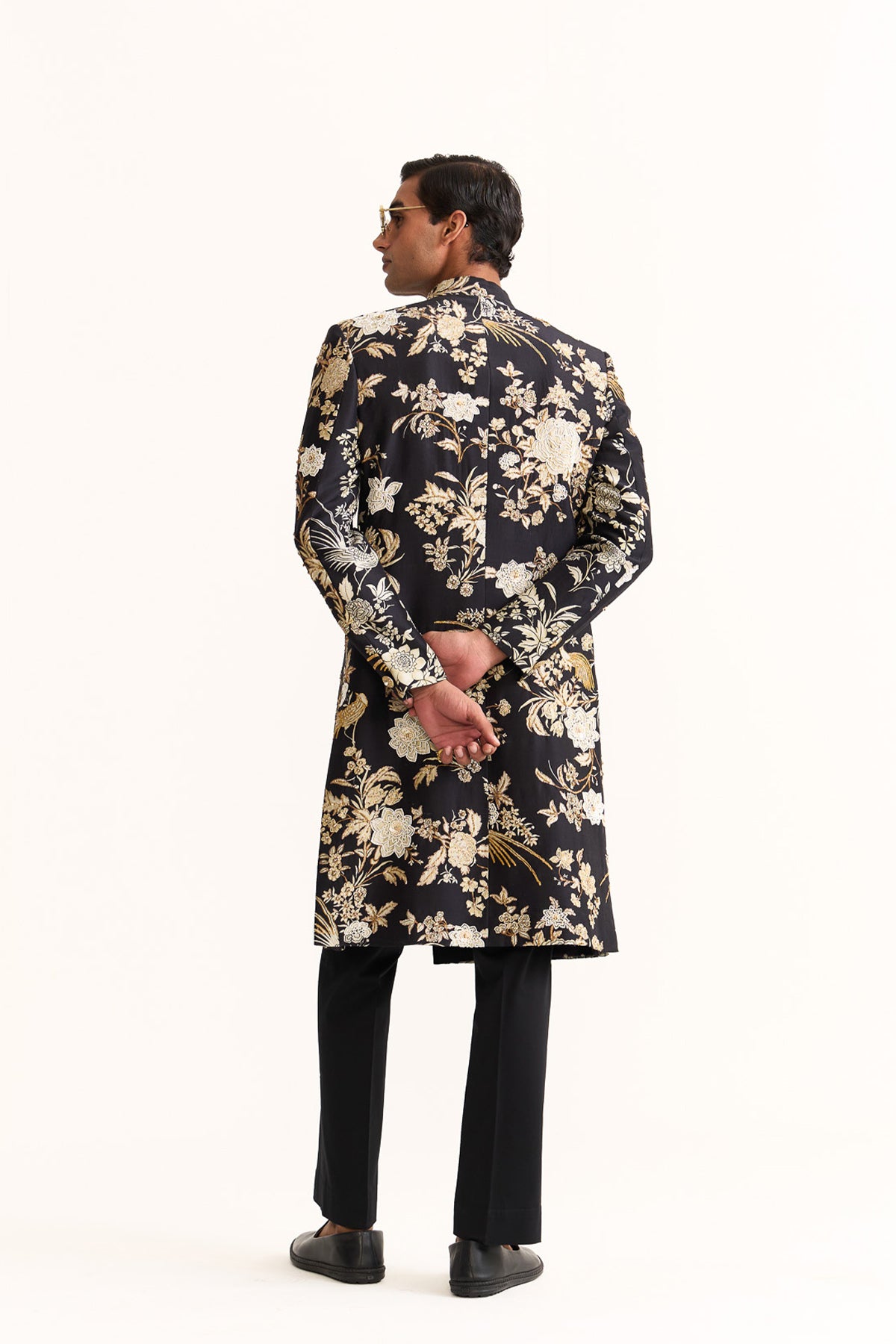 Parsi embellished achkan