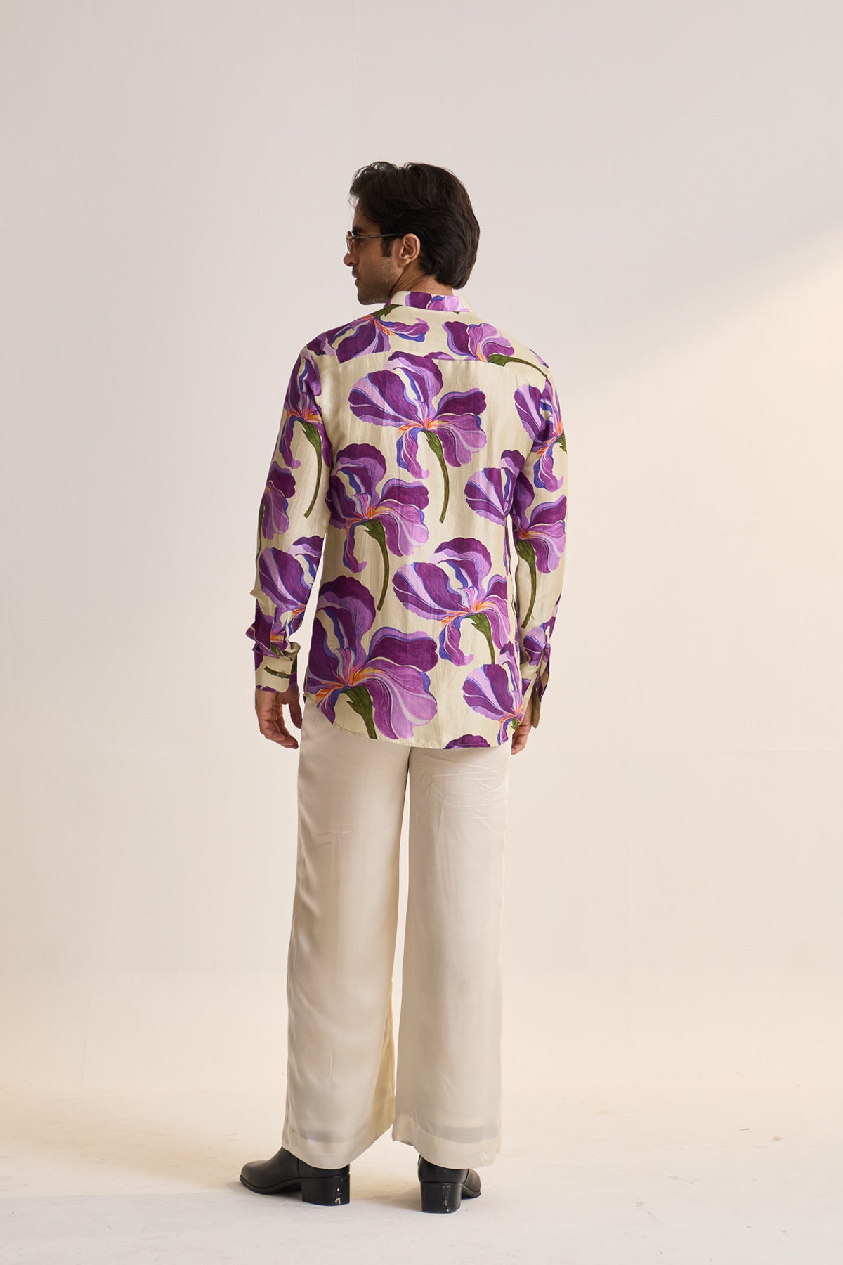 Multifloral purple shirt
