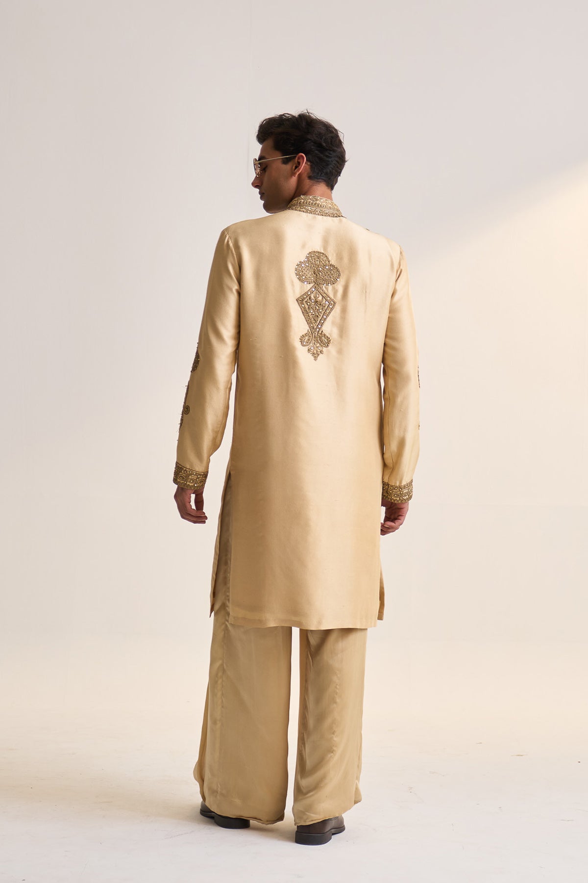 Dori embroidered long yoke kurta