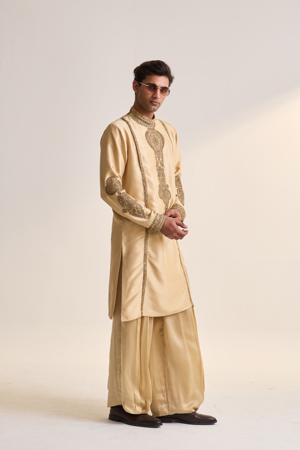 Dori embroidered long yoke kurta