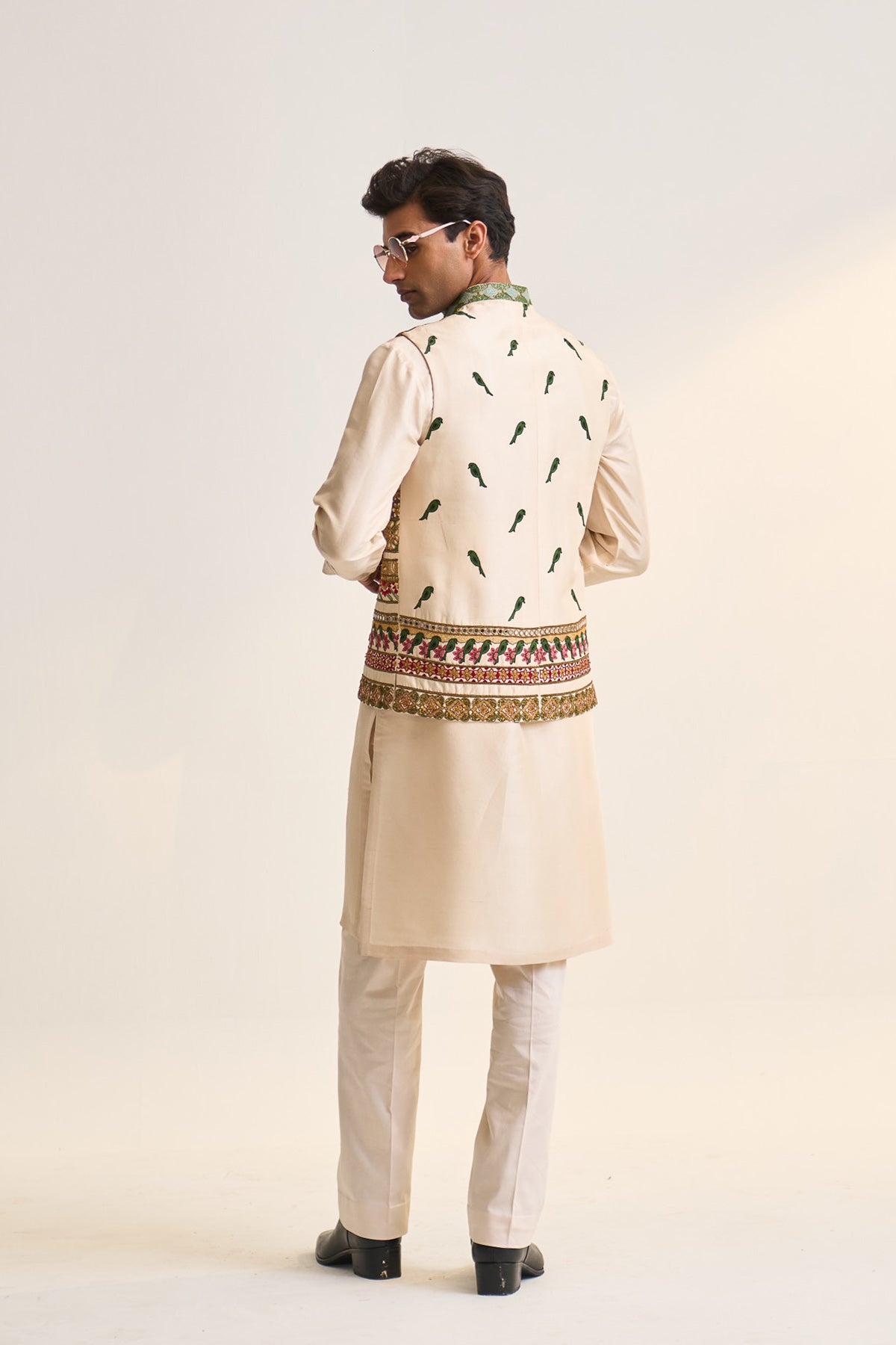 Noor kamal embellished nehru jacket