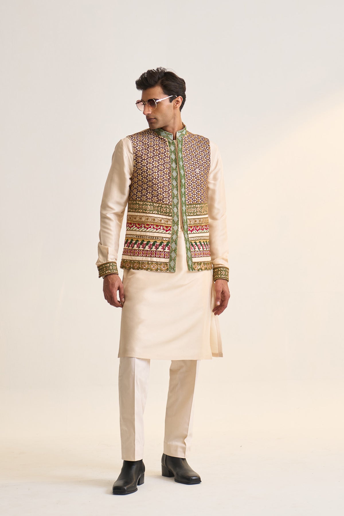 Noor kamal embellished nehru jacket