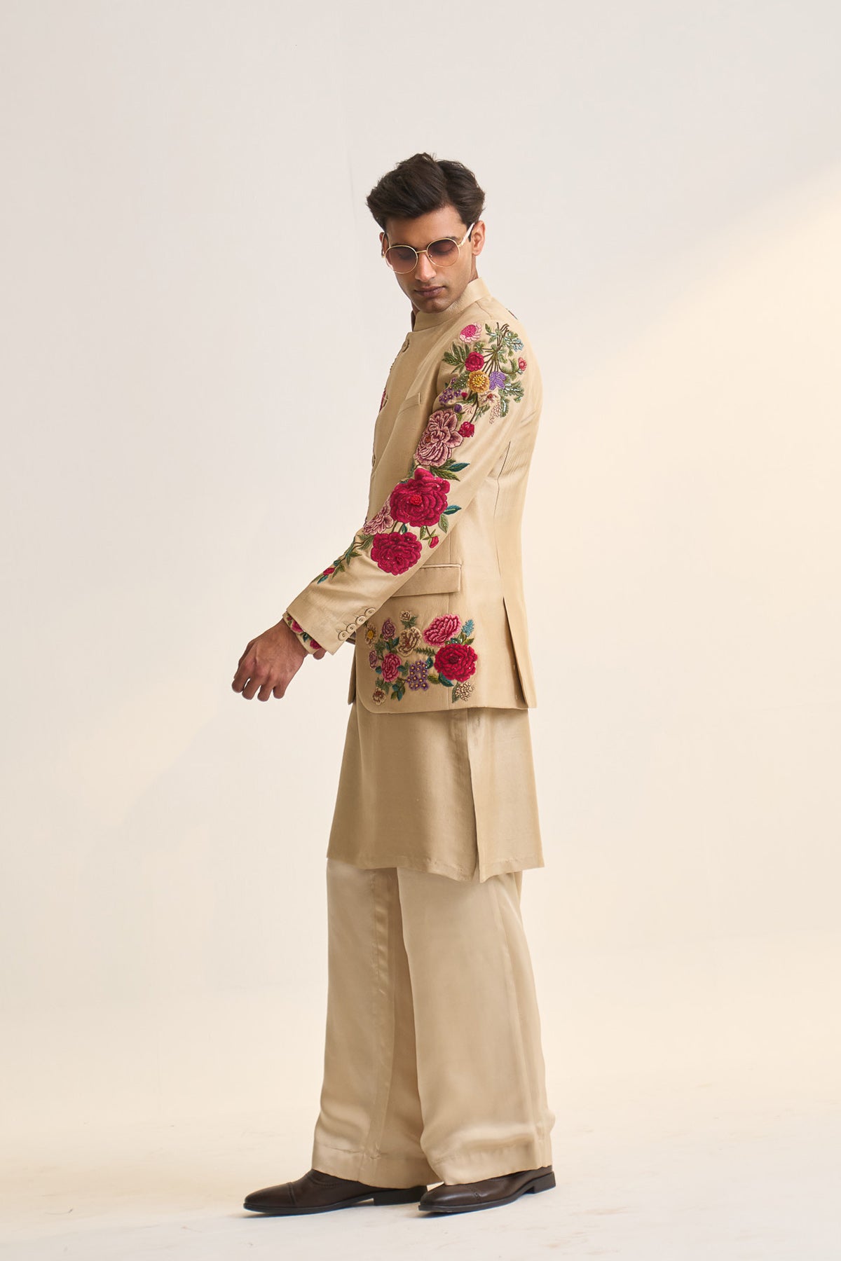 Multifloral embellished bandhgala