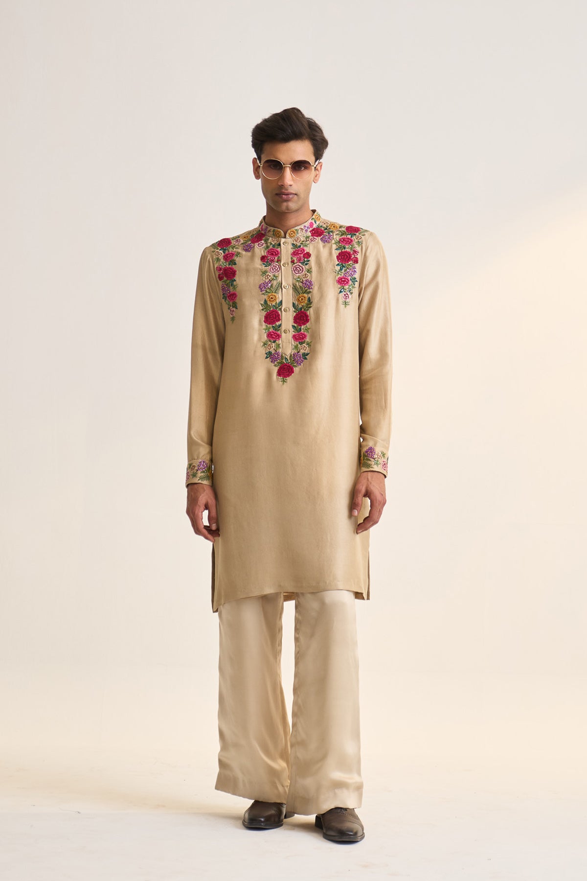 Multifloral embellished kurta