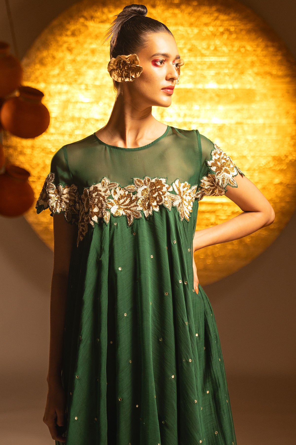 FLORAL EMBELLISHED TUNIC SET