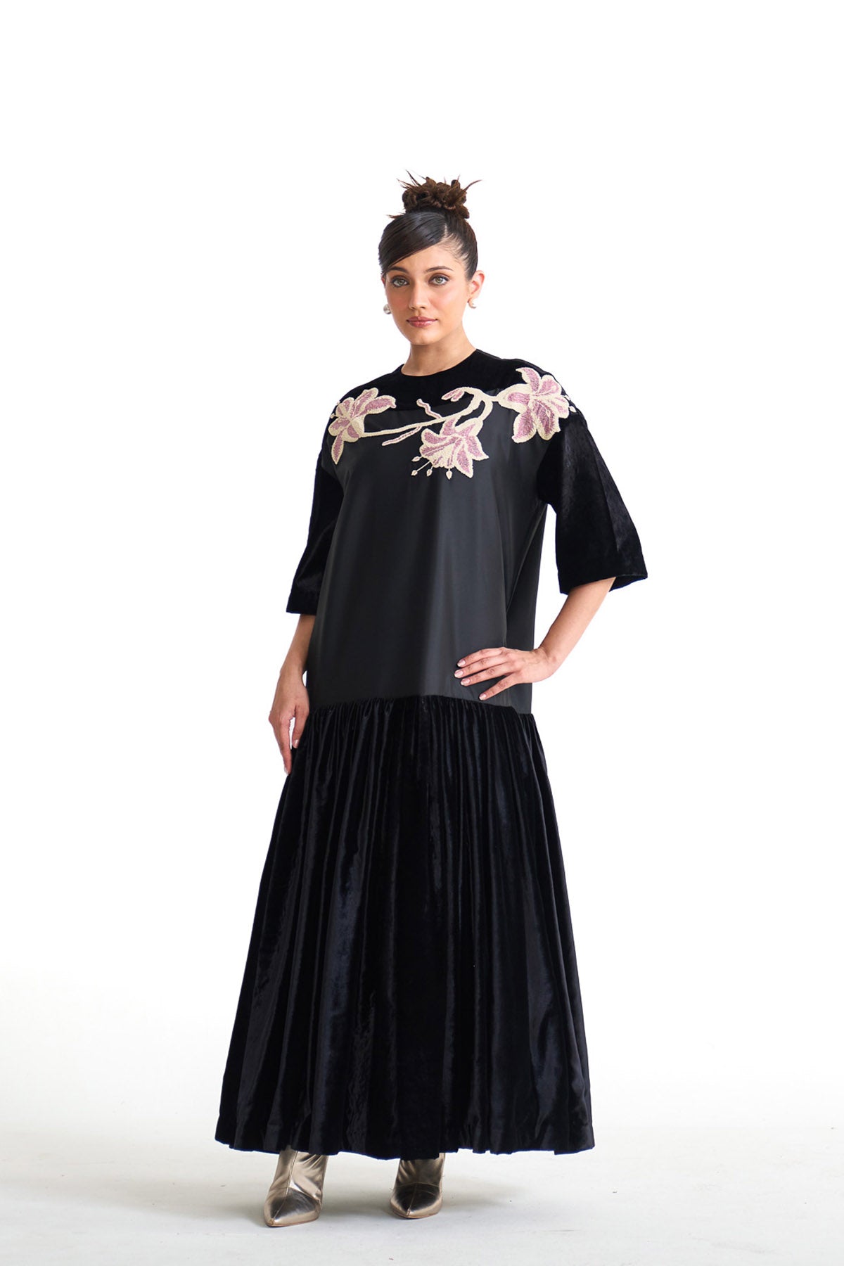 Pearl lily long antifit dress