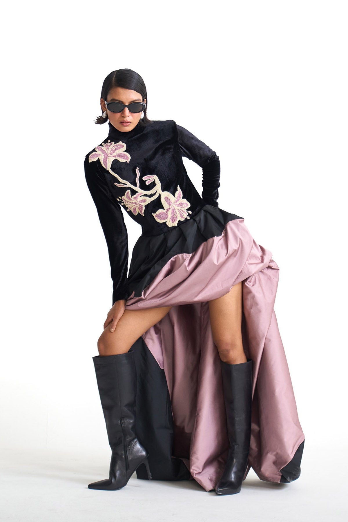 Pearl lily voluminous tail gown