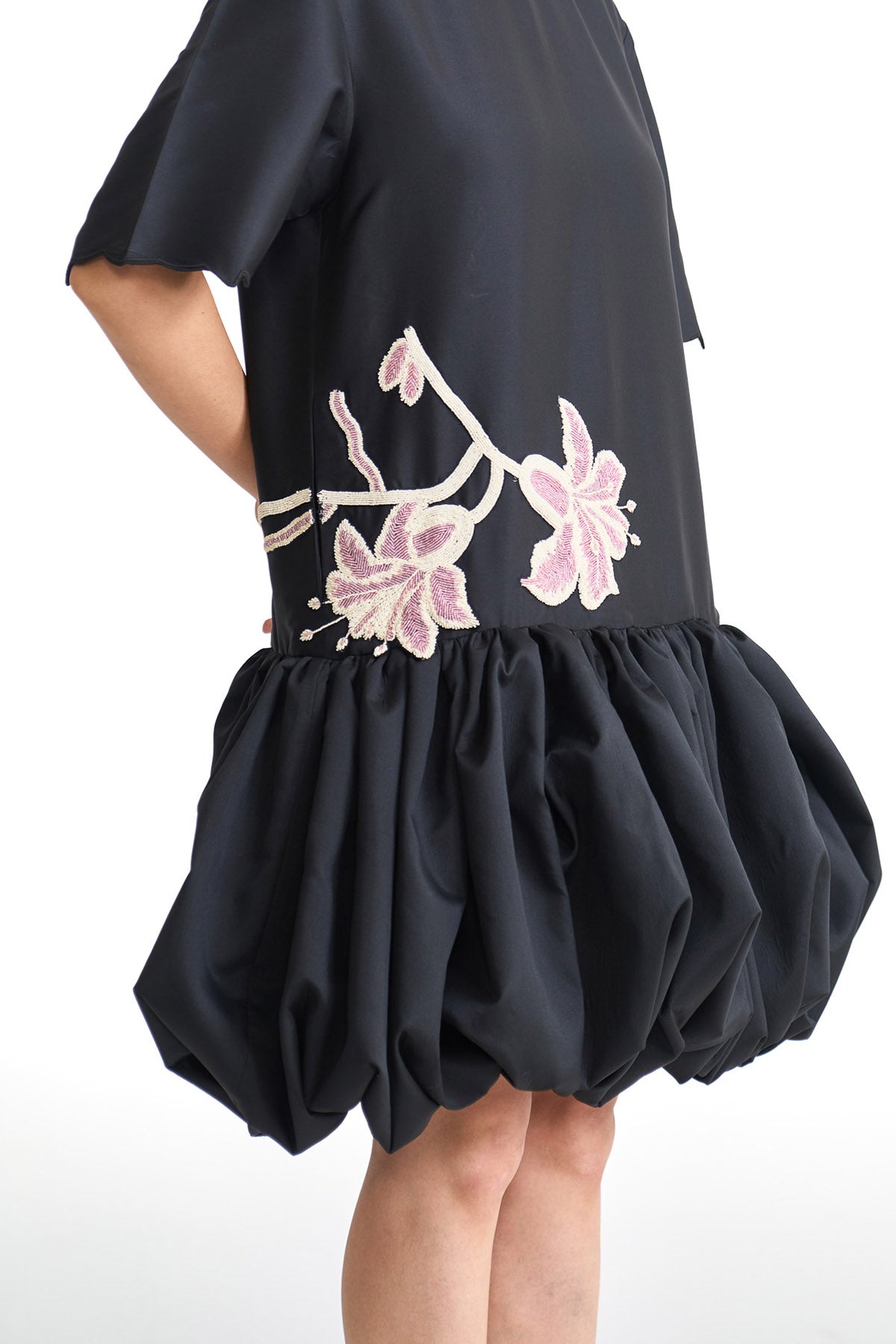 Pearl lily short antifit dress
