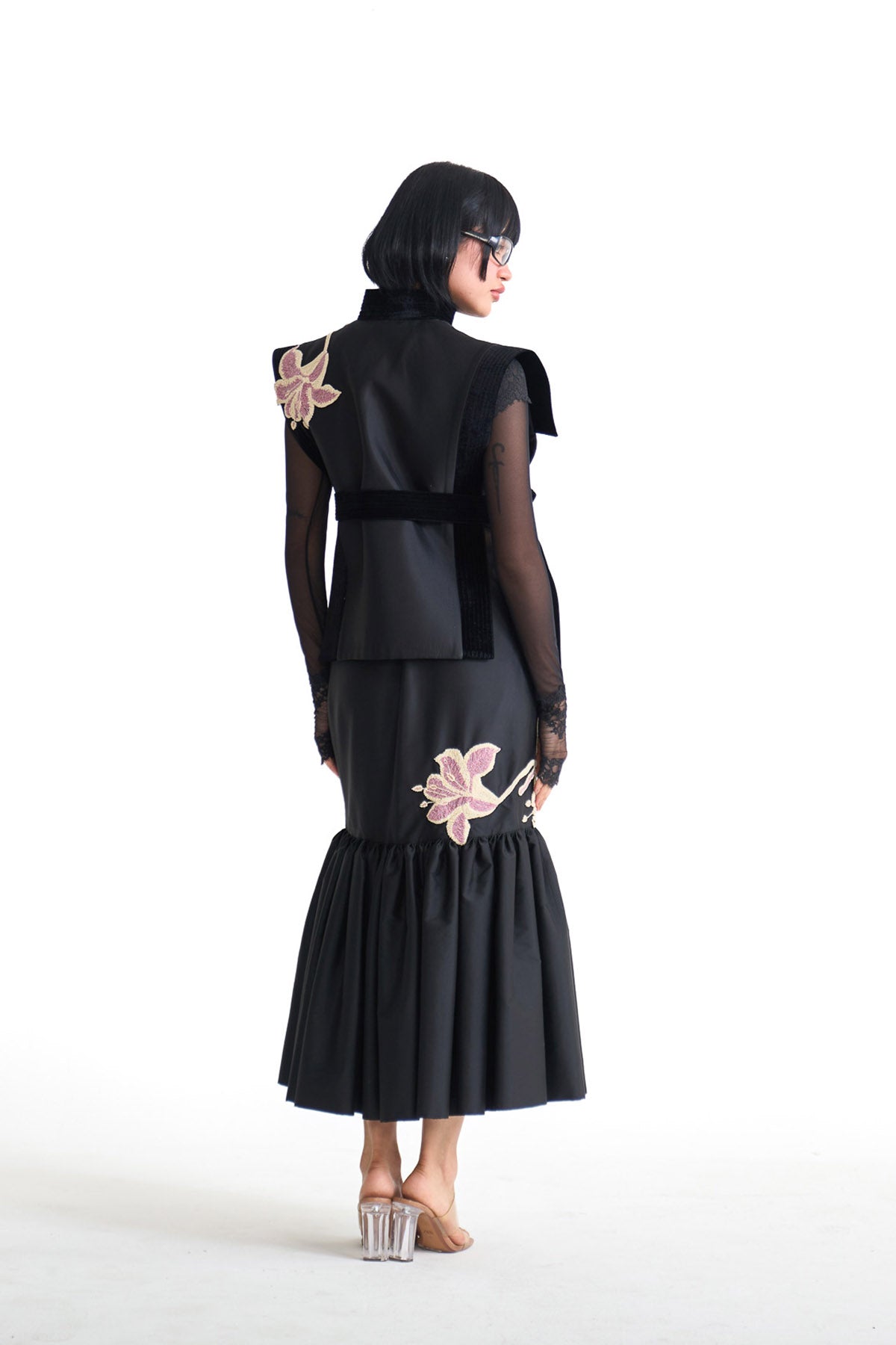 Pearl lily belted side open jacket