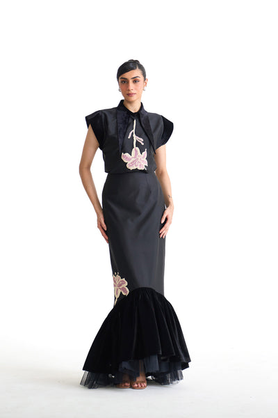 Pearl lily pointed collar shirt