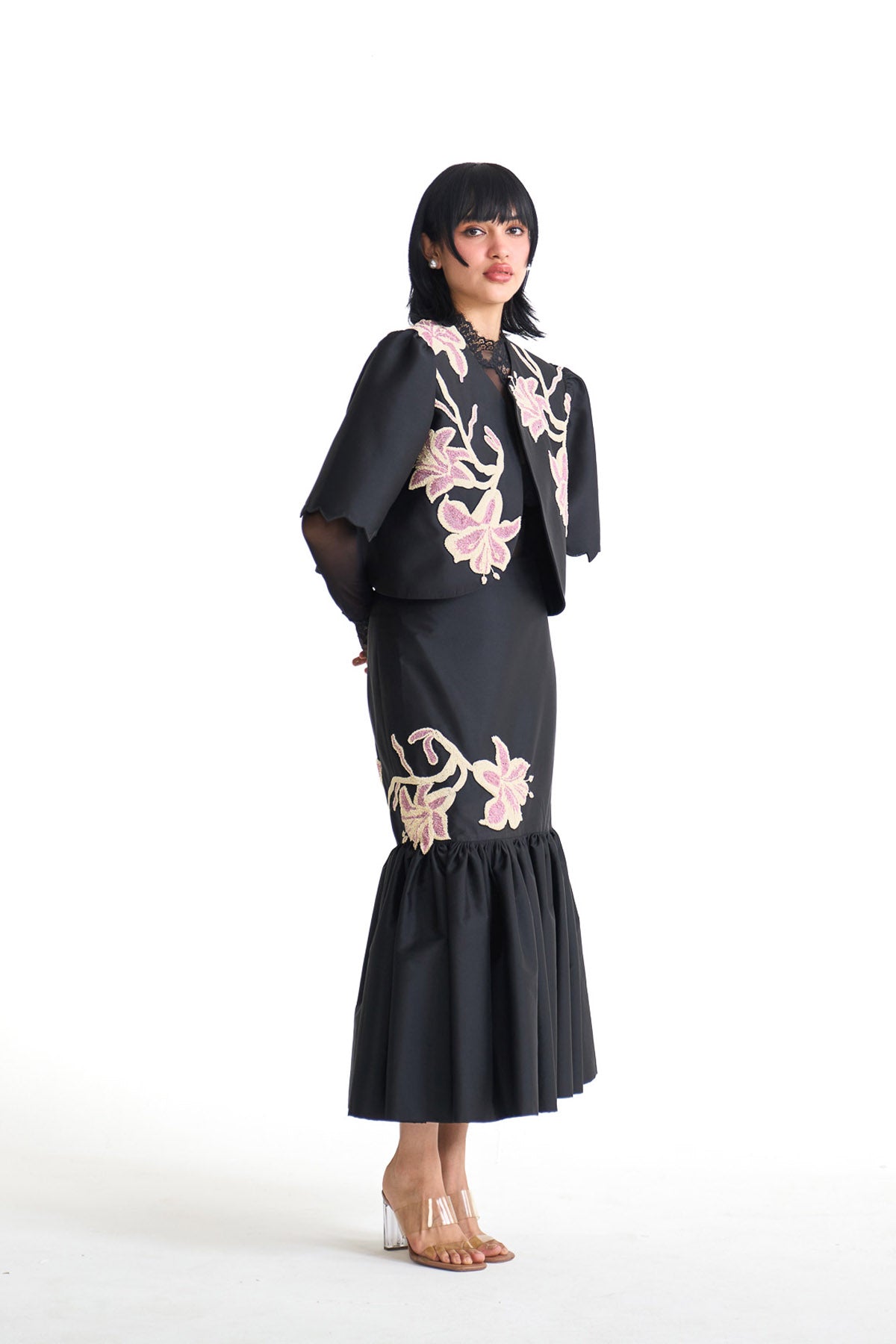 Pearl lily cocoon hem midi skirt