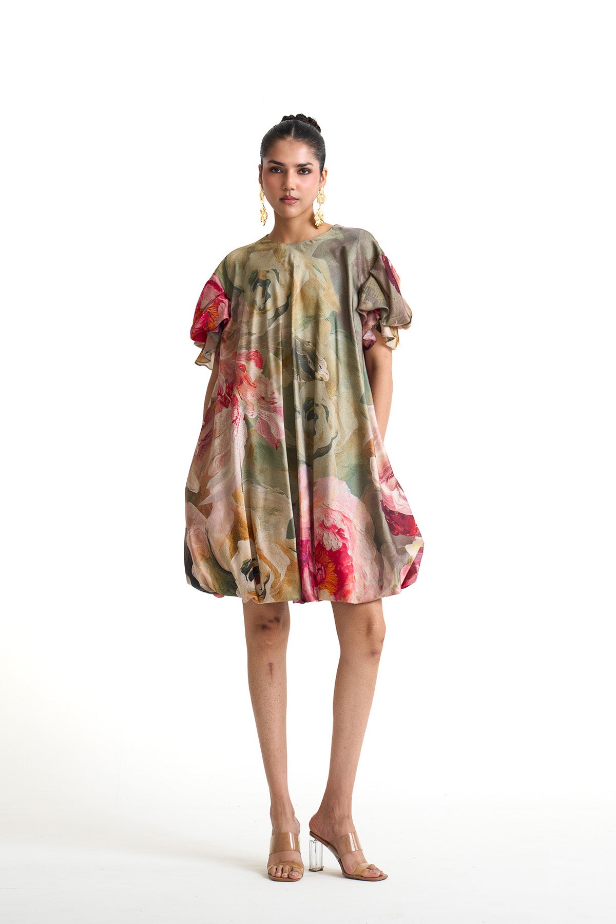 Petal story balloon dress