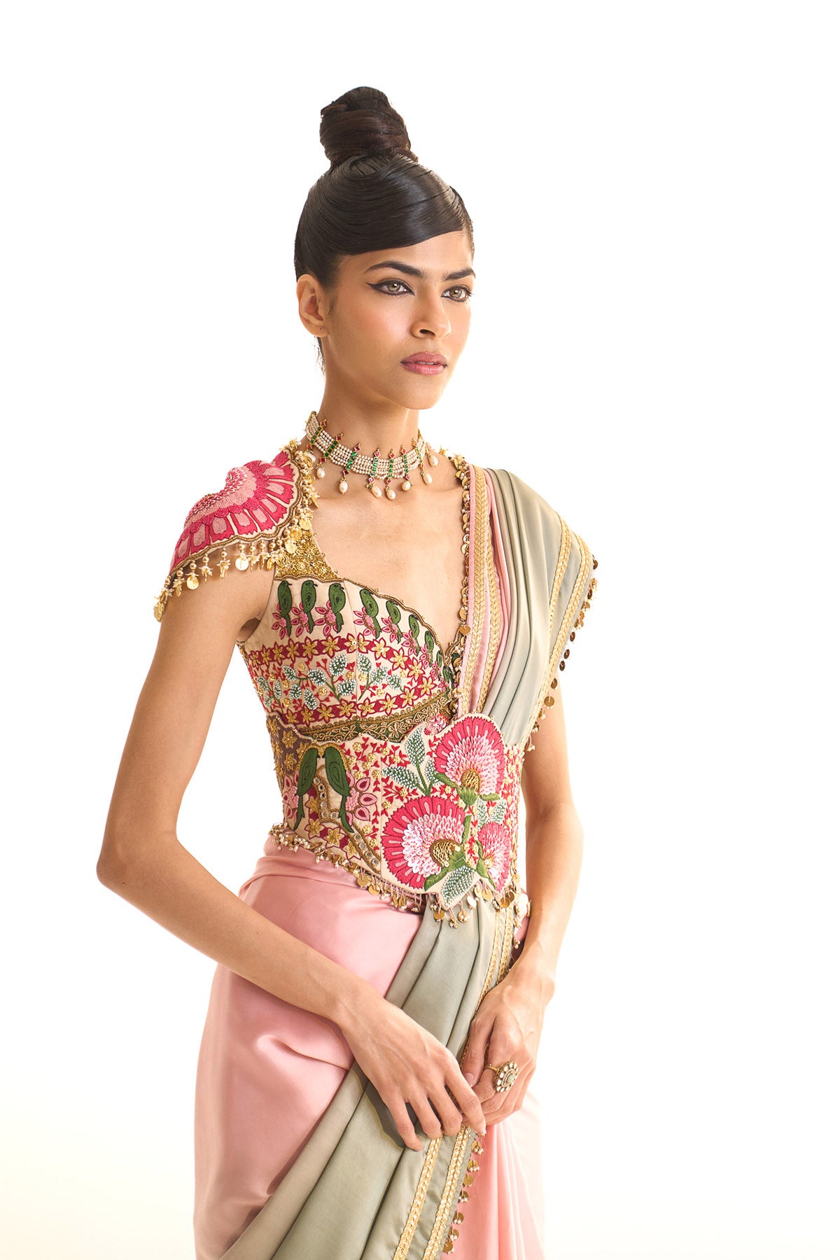 Garden story saree with corset belt
