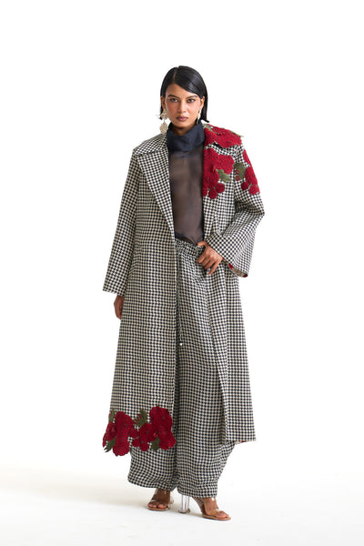 Rose grid overcoat
