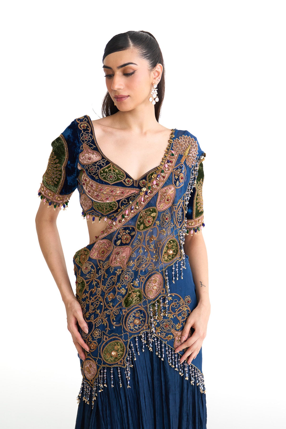 Royal vintage crinckle saree set