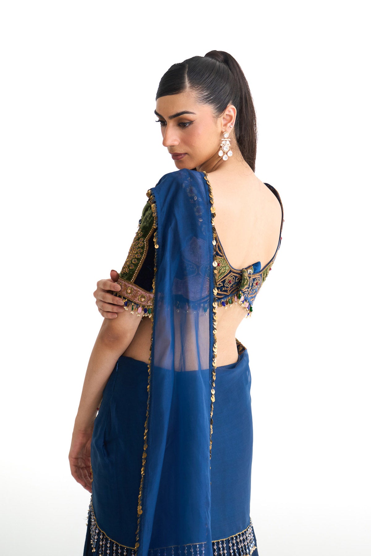 Royal vintage crinckle saree set
