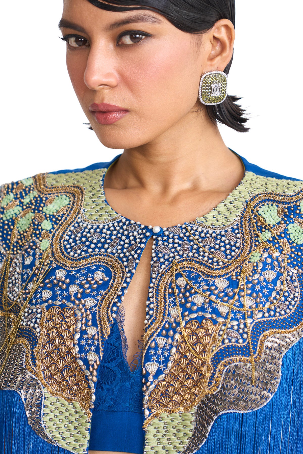 Silver sea fringes collar set